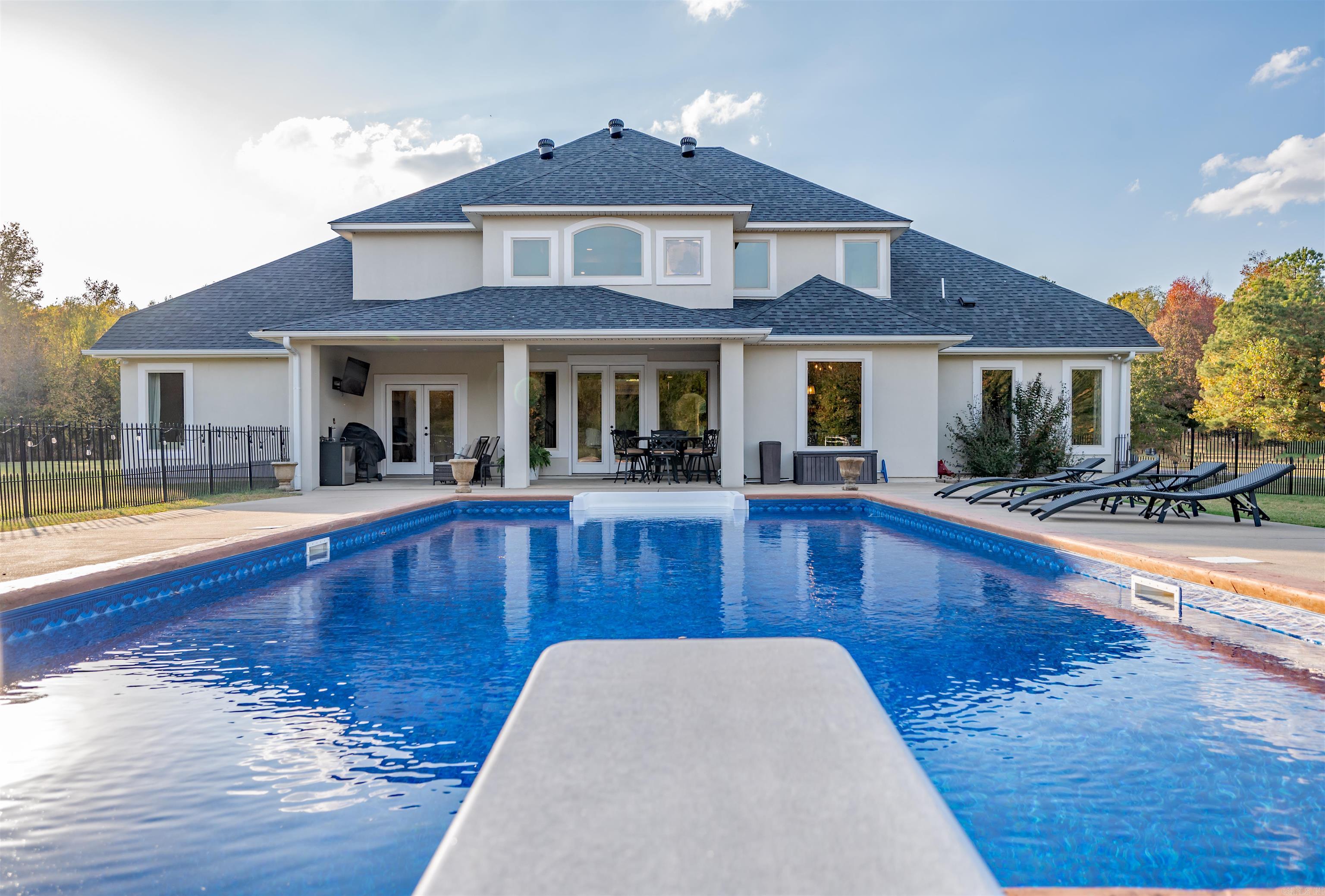 BELMONT ESTATES - Residential