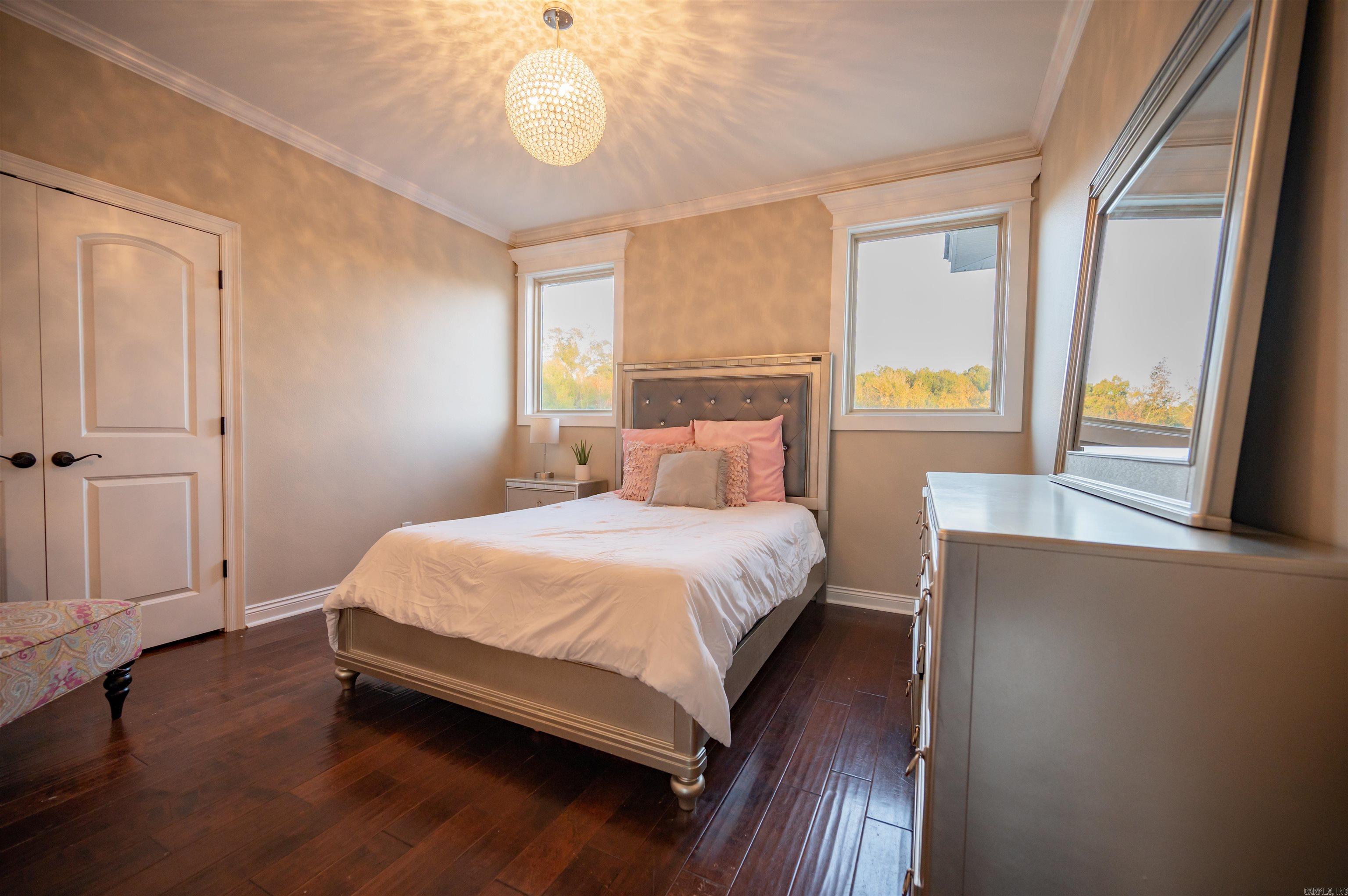 BELMONT ESTATES - Residential