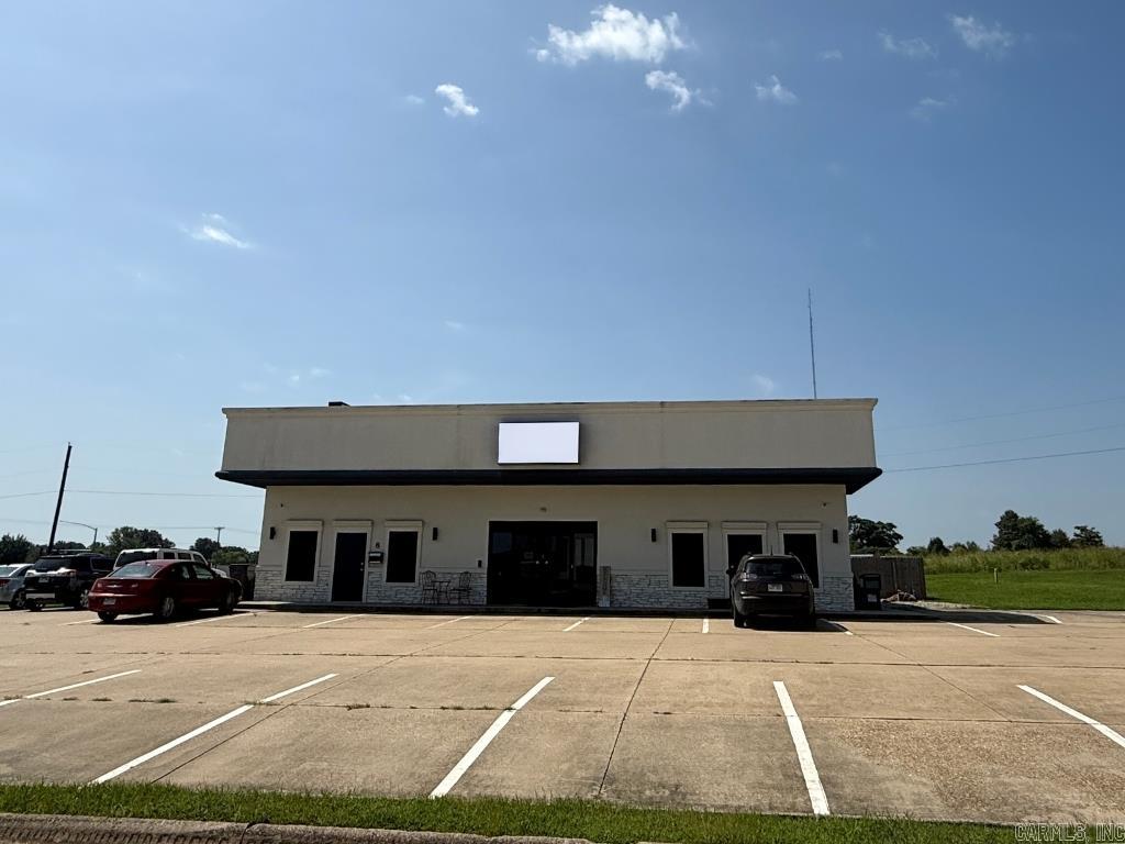 Updated and remodeled Professional Office space located in growing business development subdivision on the South side of Paragould, just off of Hwy. 49 S. by the new bypass, features 12 large Offices, conference room, reception and waiting area, 3 restrooms \storage area, separate supplies area and additional storage area upstairs-attic. would work well for medical, Kitchen area, Could be separated into two units again, it has two ch&a units operating each side, attic storage available