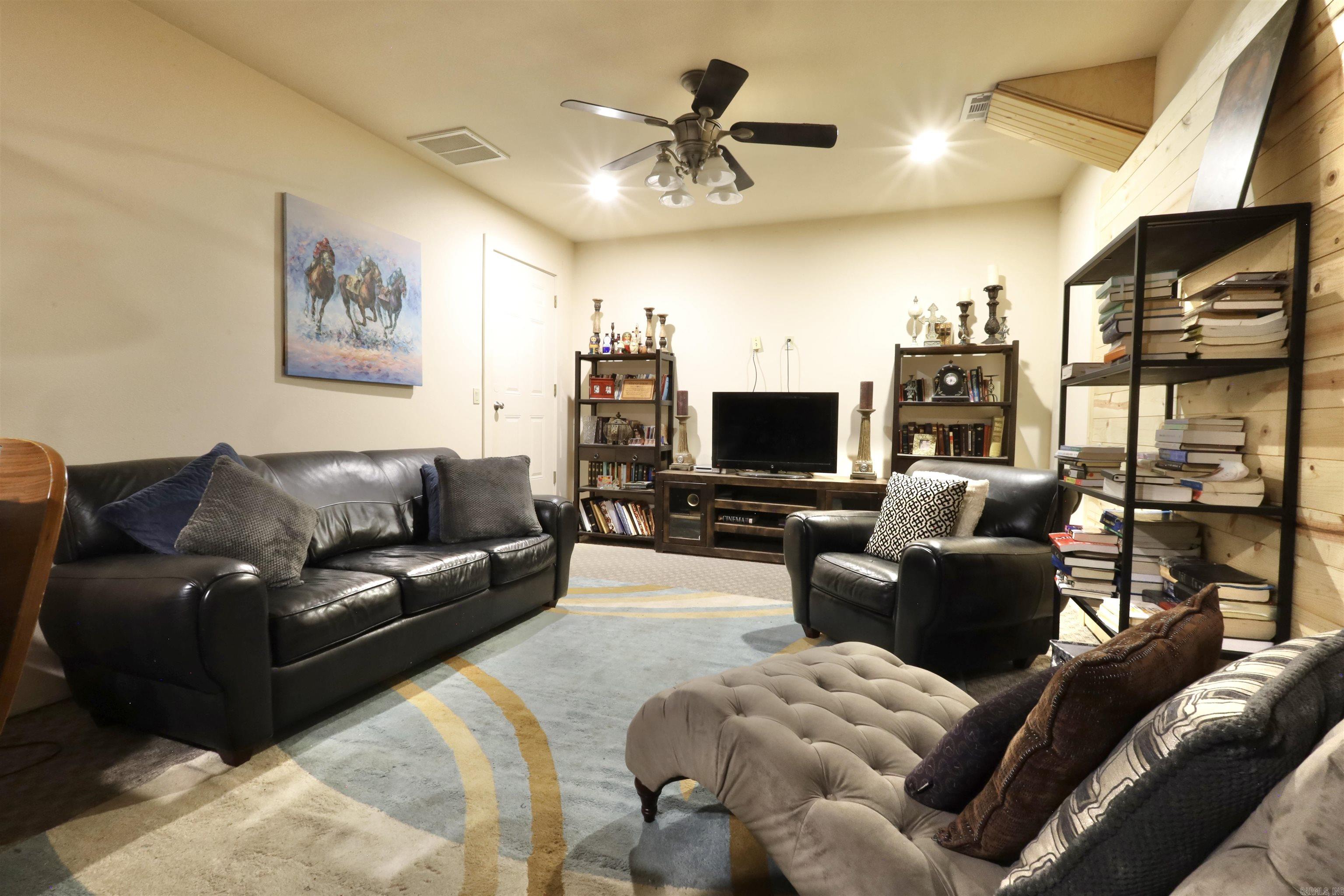 Treasure Isle - Residential
