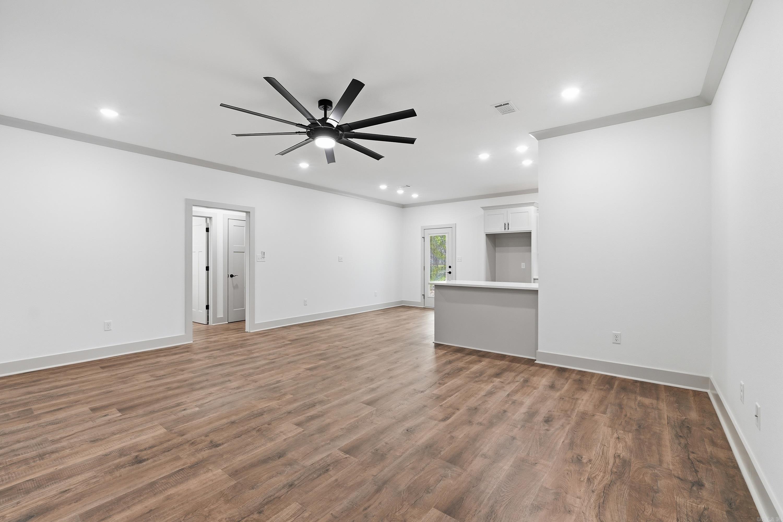 CLIFTONS ADDN - Residential