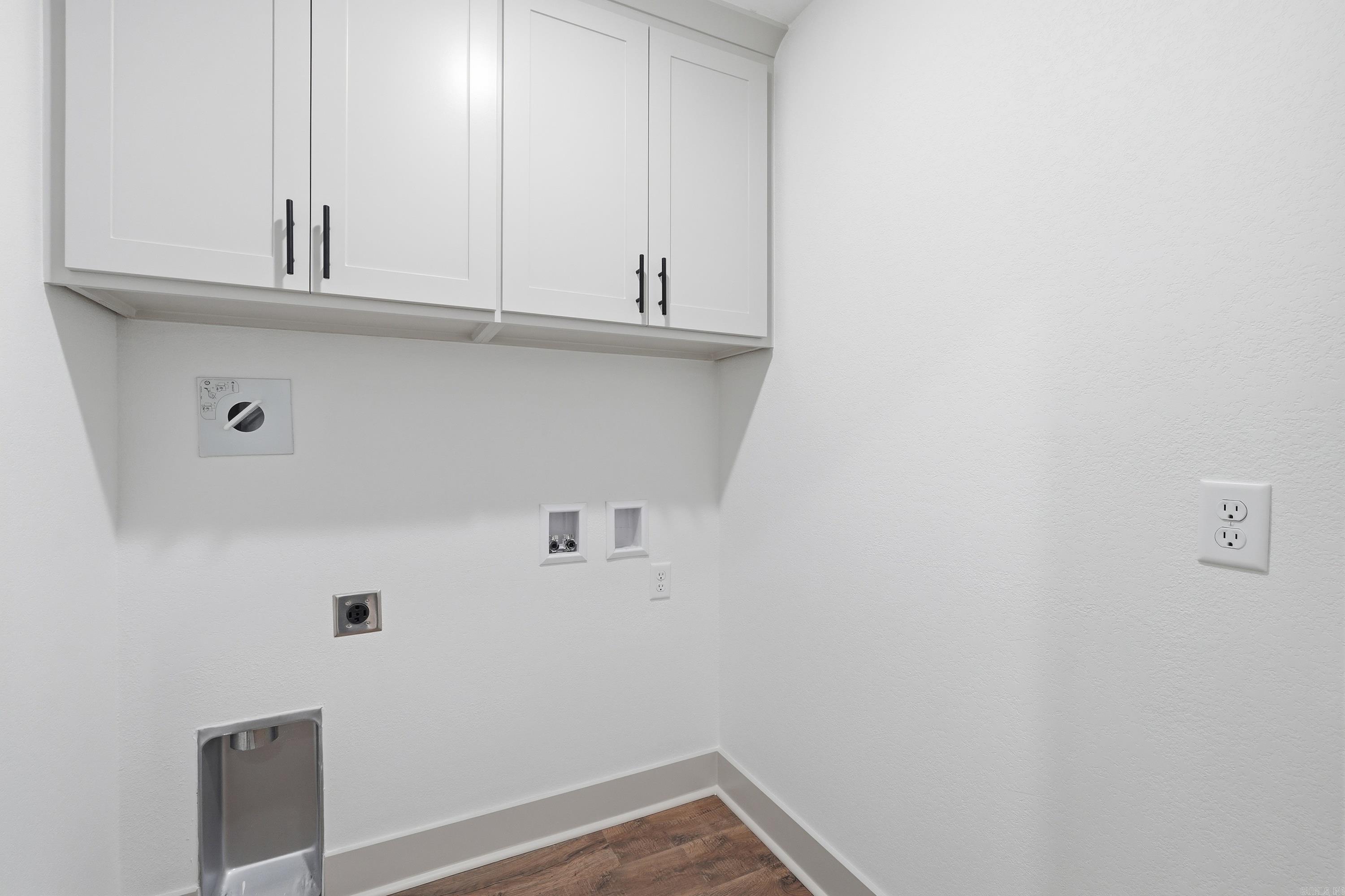 CLIFTONS ADDN - Residential