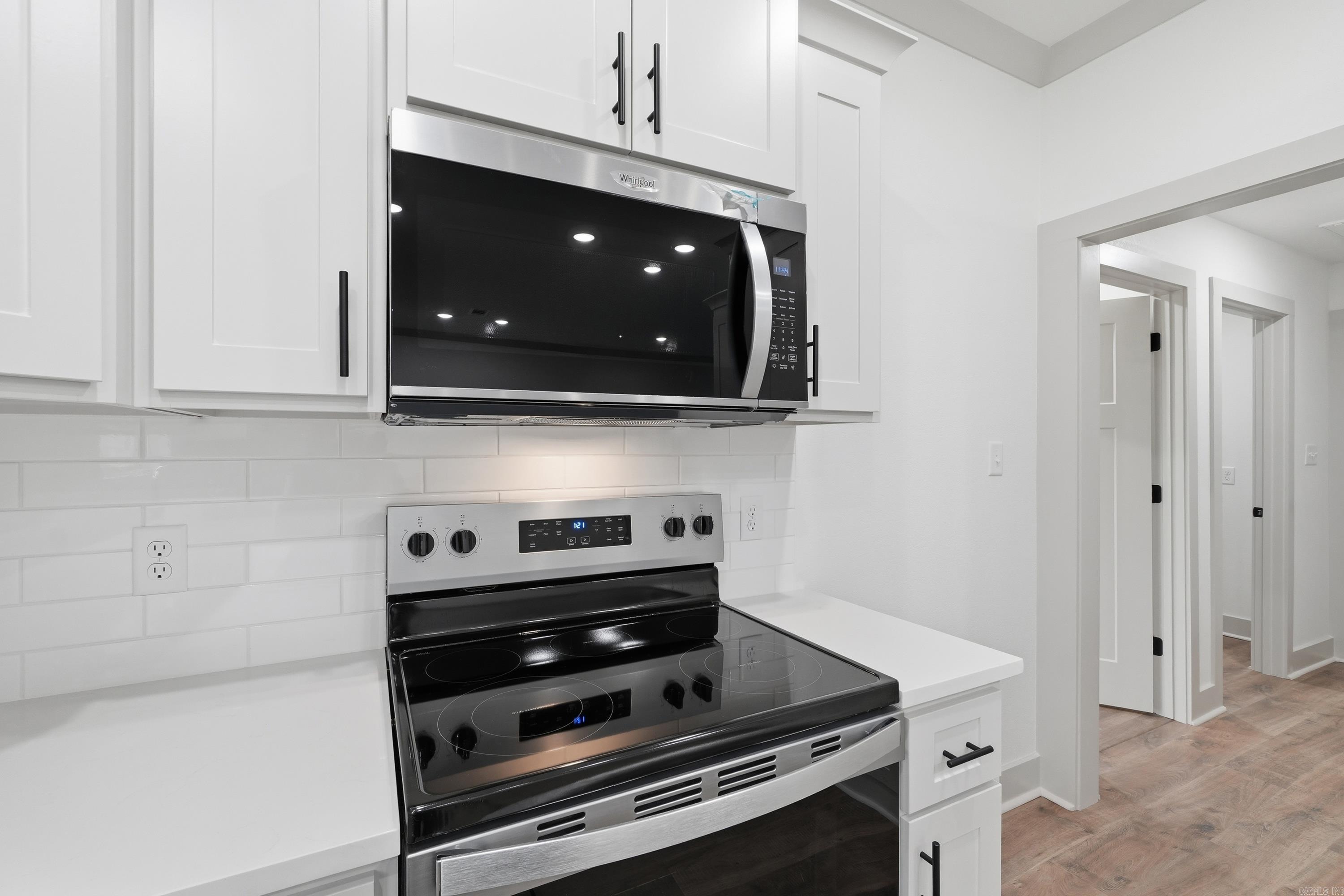 CLIFTONS ADDN - Residential