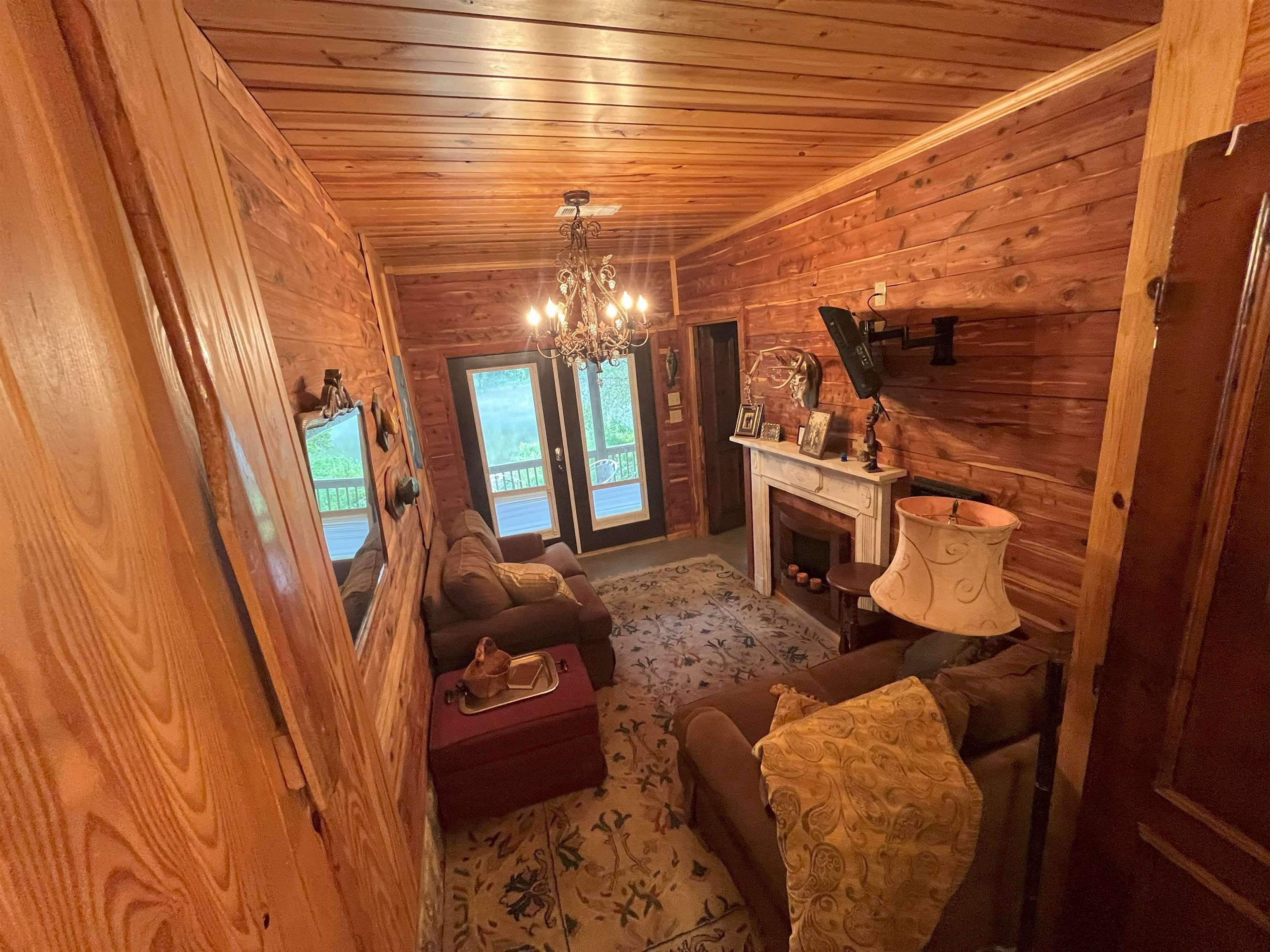 White River Estates - Residential