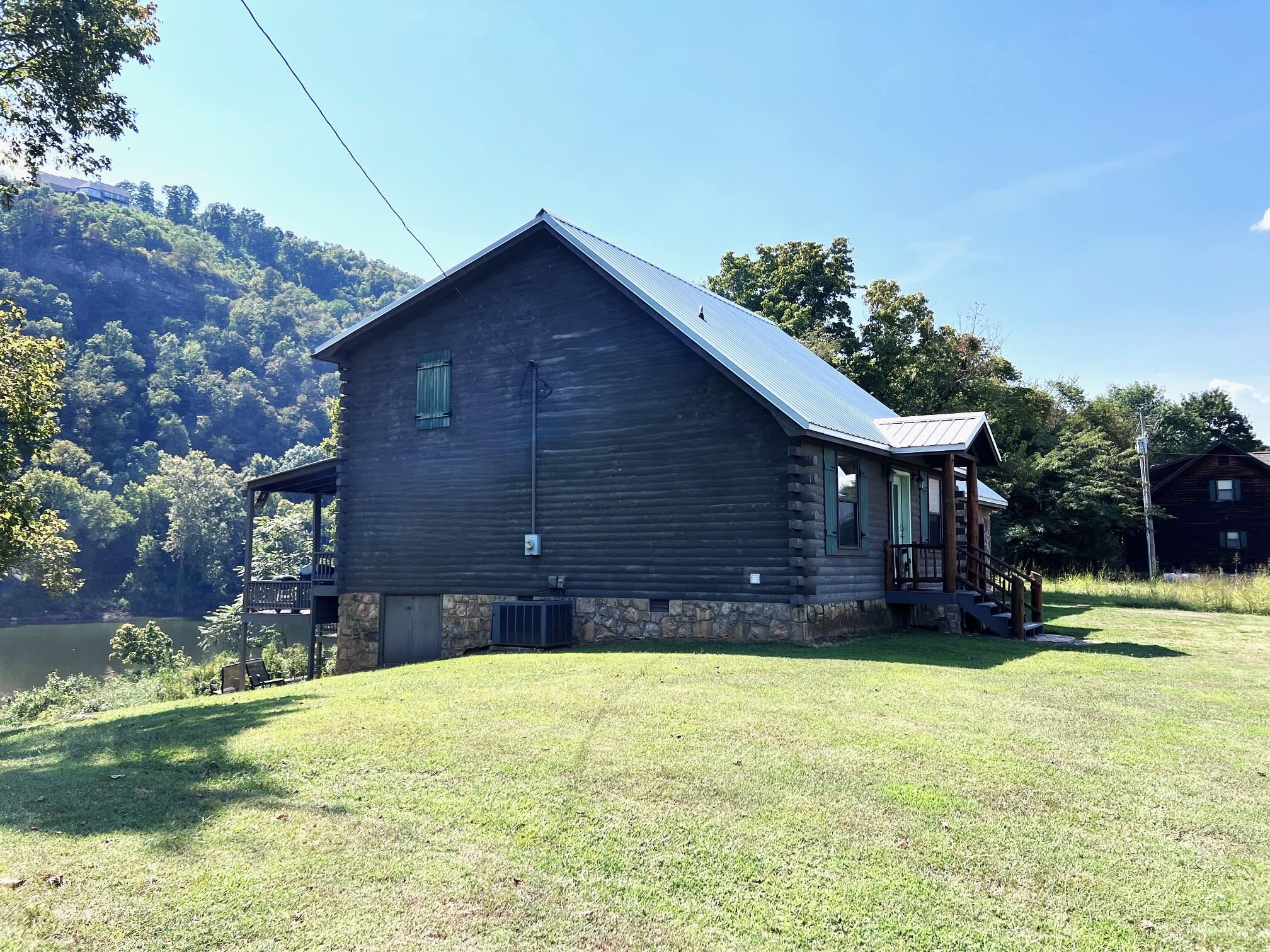 White River Estates - Residential