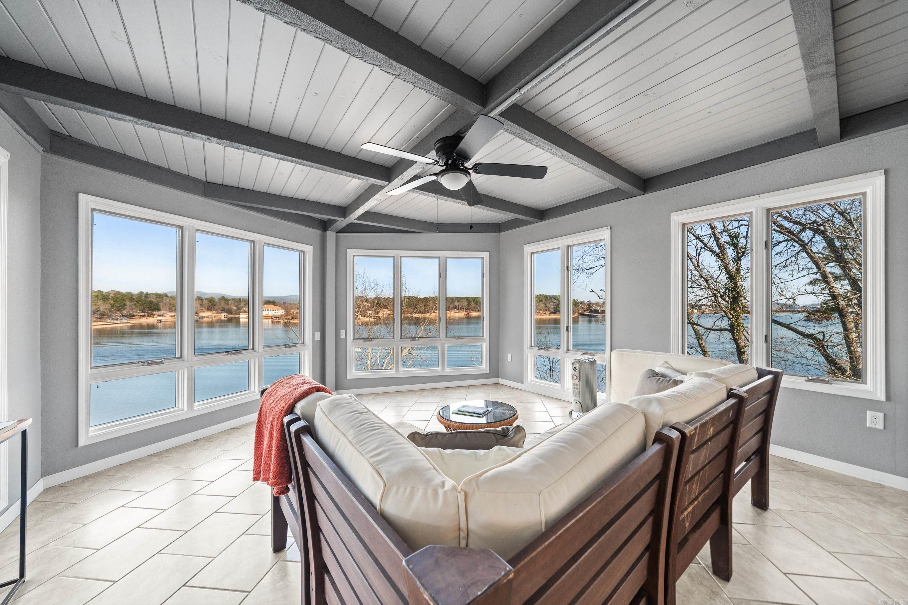 TANGLEWOOD - Residential