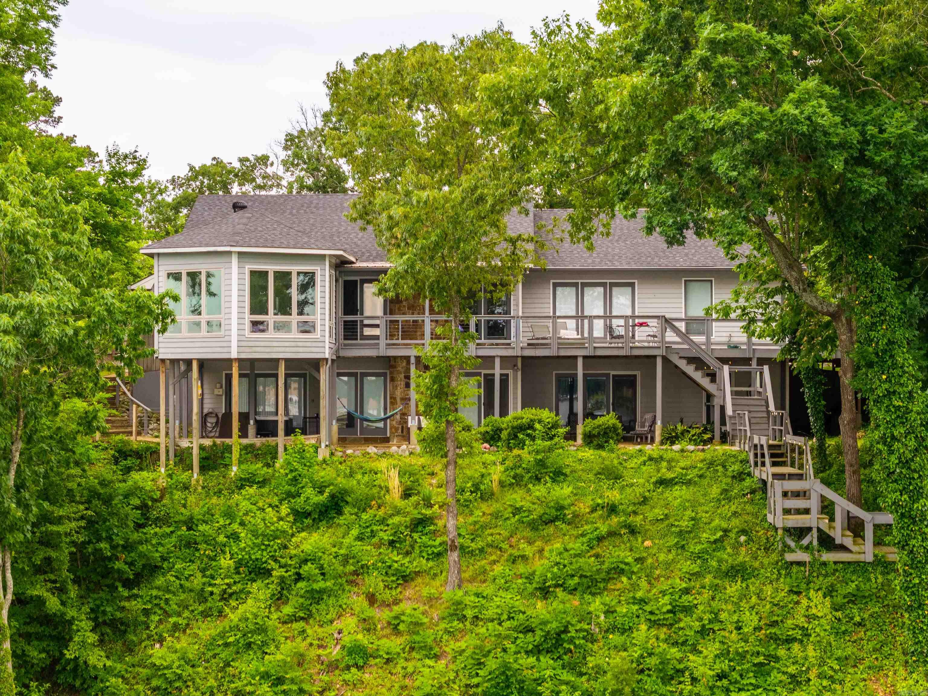 TANGLEWOOD - Residential