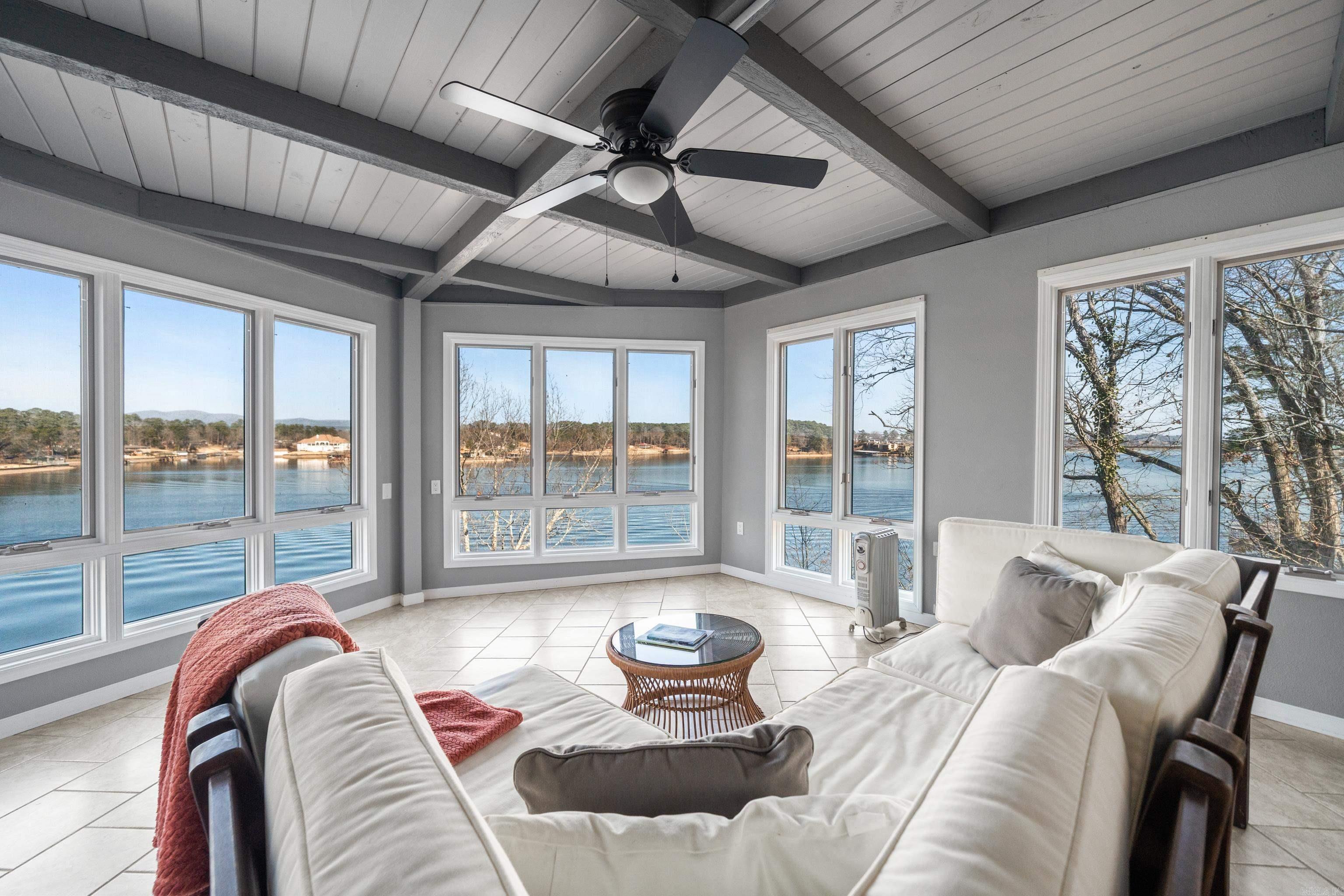 TANGLEWOOD - Residential