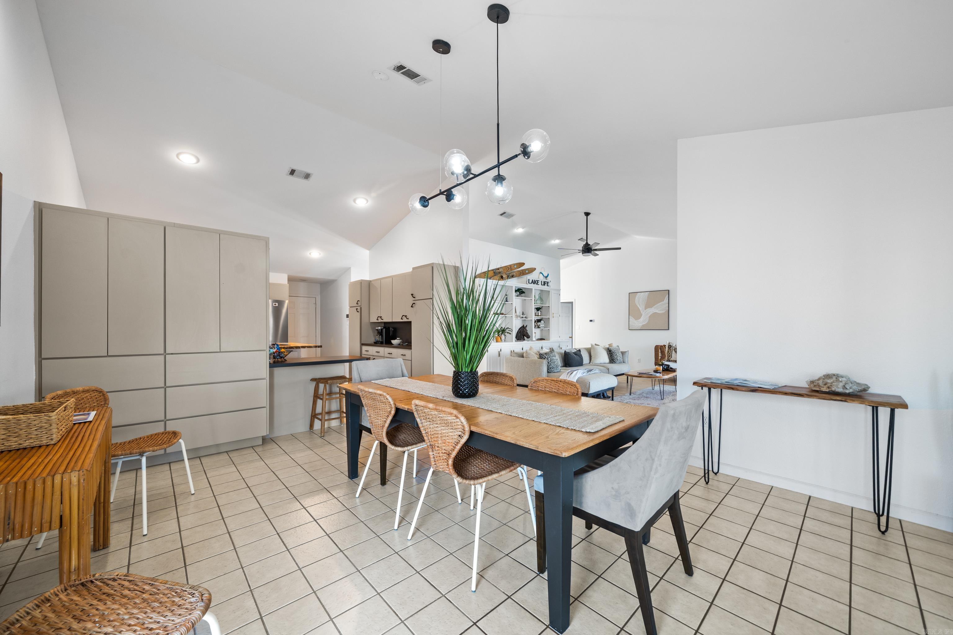 TANGLEWOOD - Residential