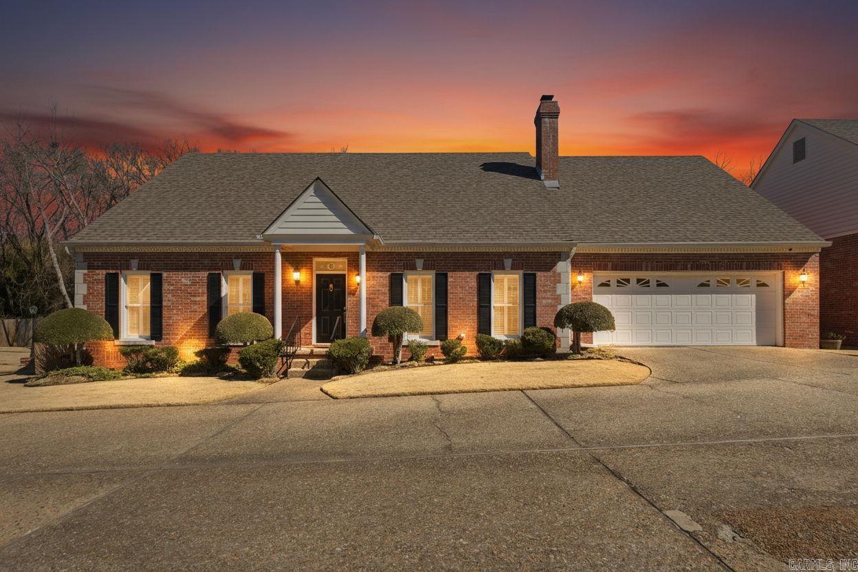 CHELSEA SQUARE - Residential