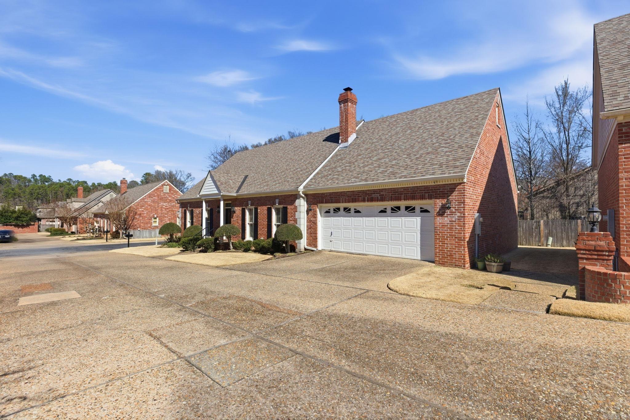 CHELSEA SQUARE - Residential