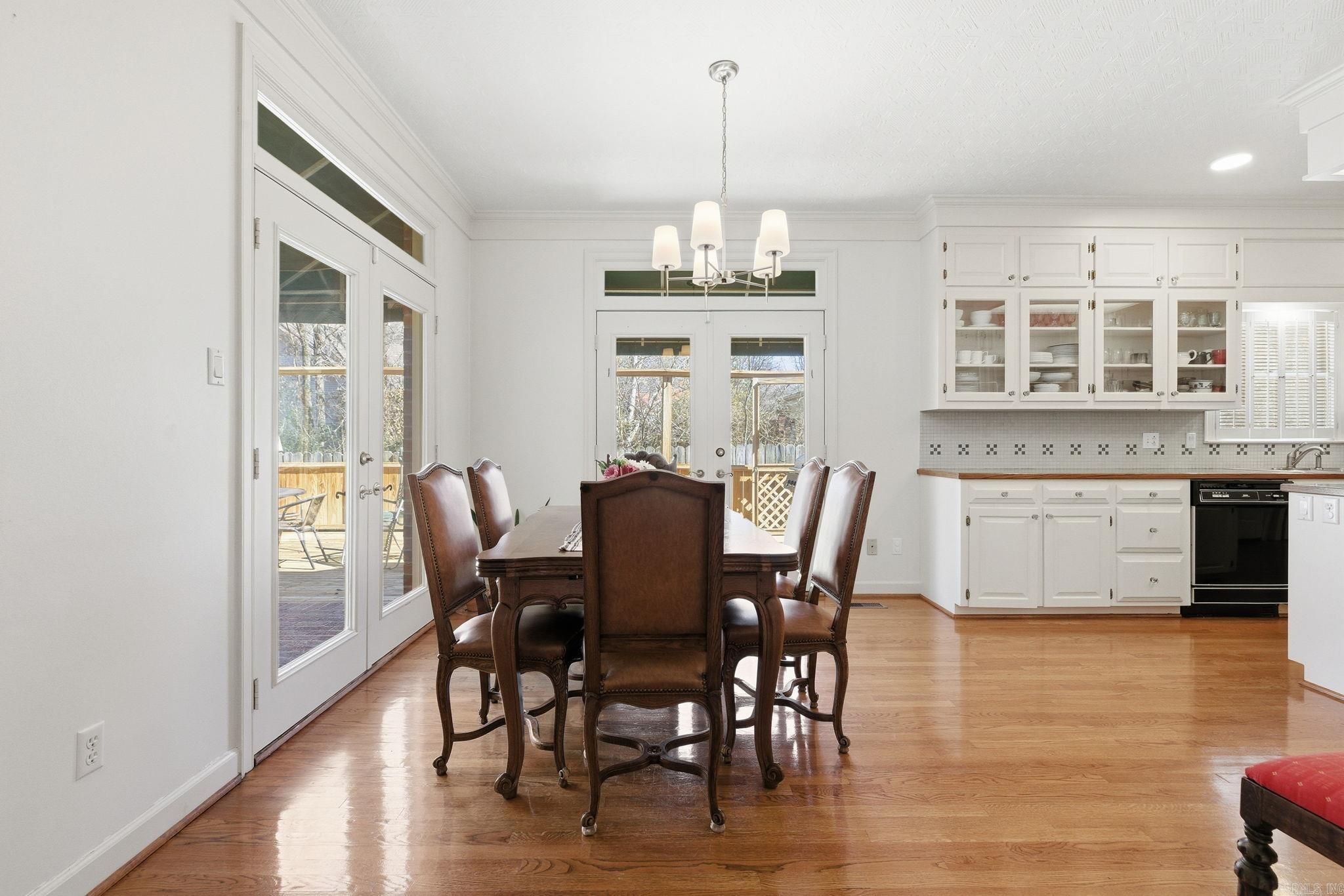 CHELSEA SQUARE - Residential