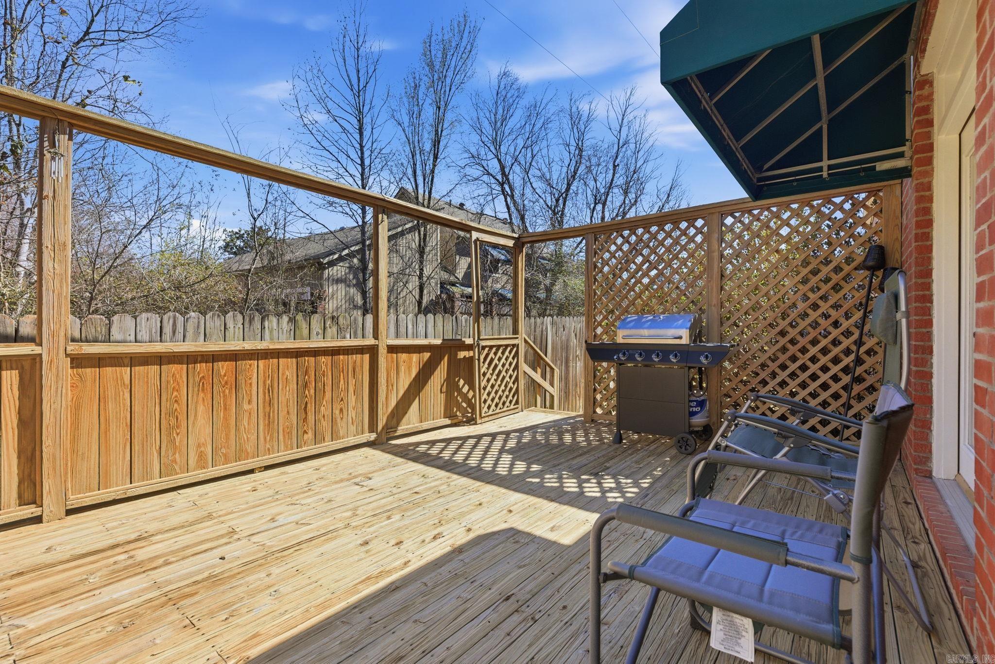 CHELSEA SQUARE - Residential