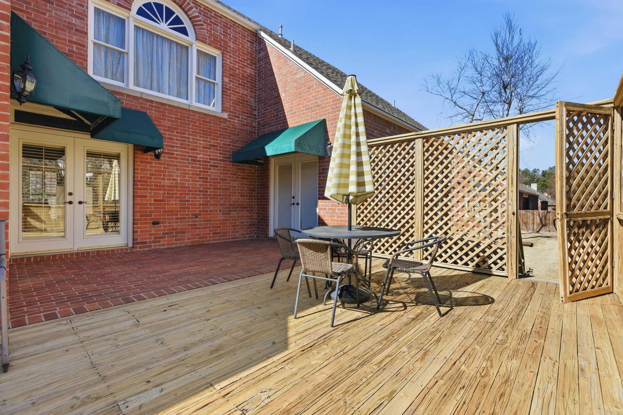 CHELSEA SQUARE - Residential