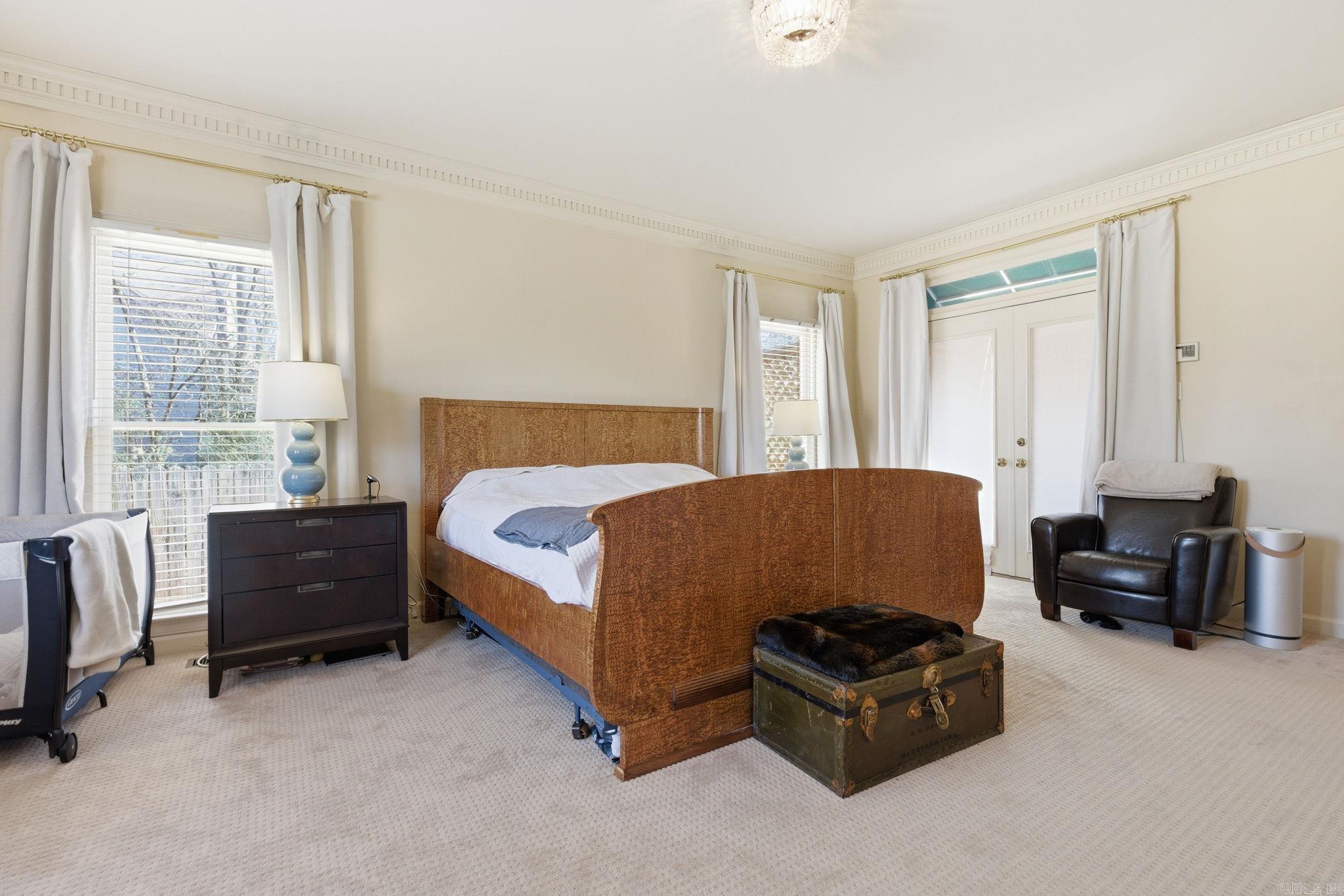 CHELSEA SQUARE - Residential