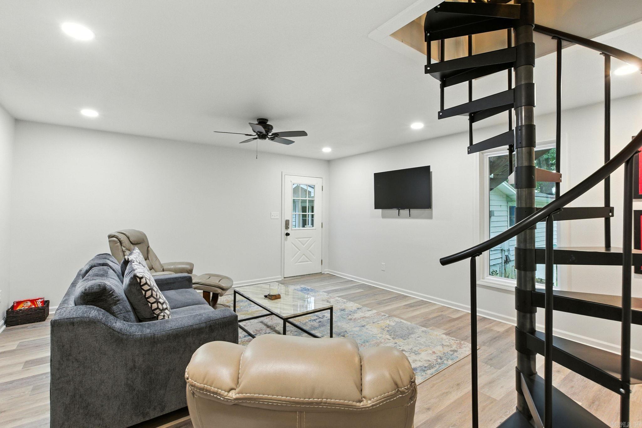 BEACH HAVEN - Residential