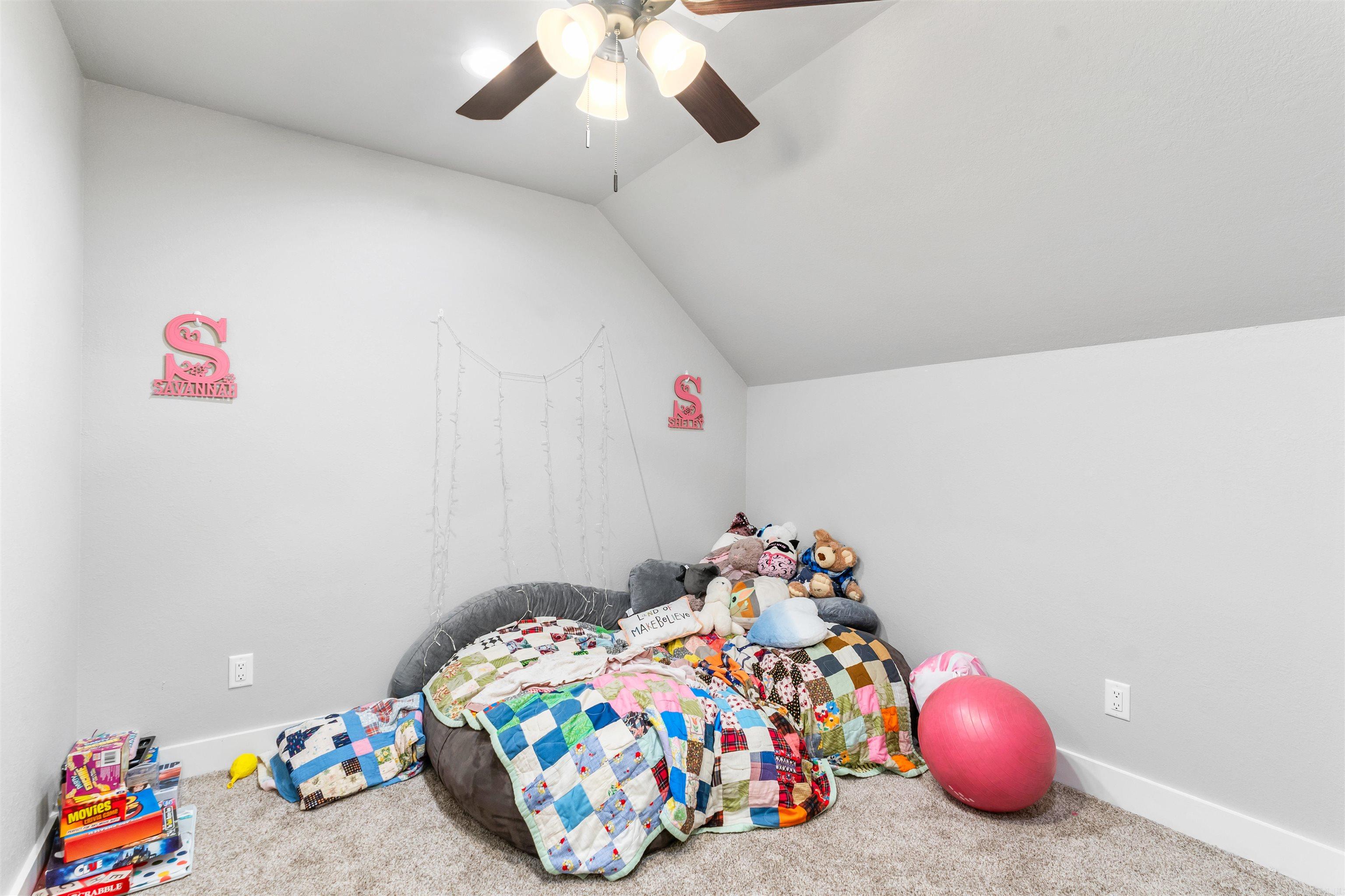 ISABELLA - Residential