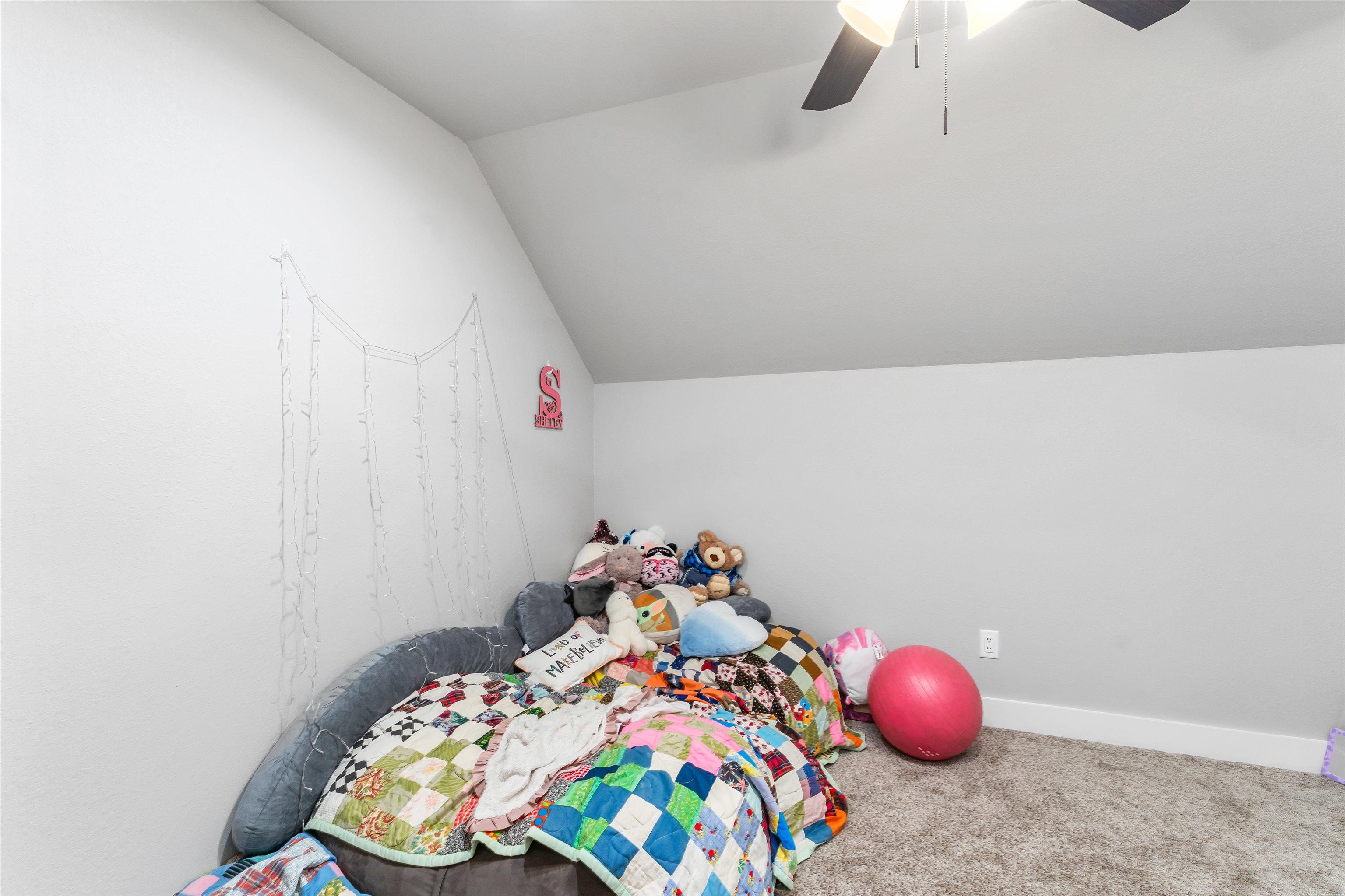 ISABELLA - Residential