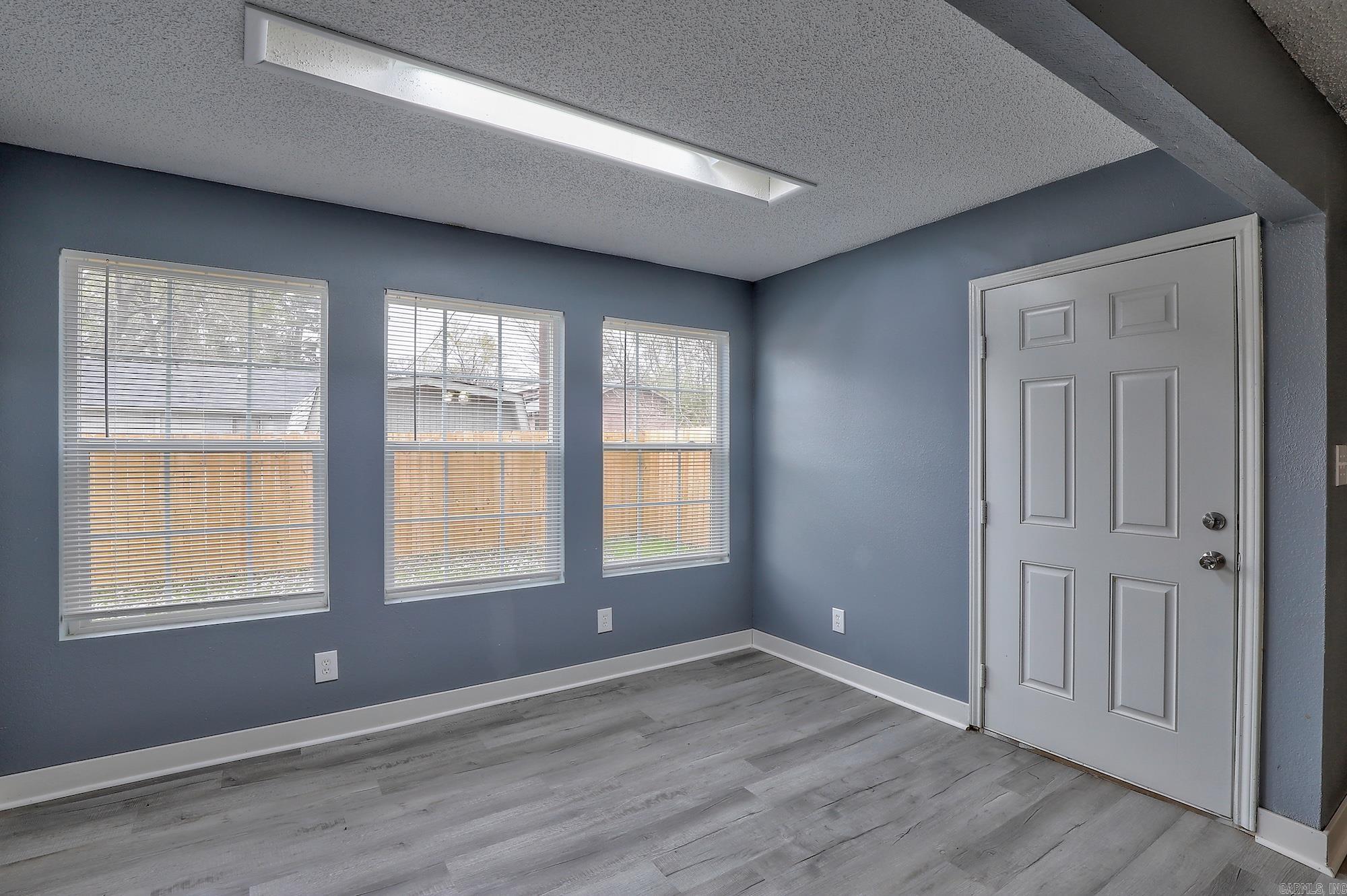 MCADOOS - Residential