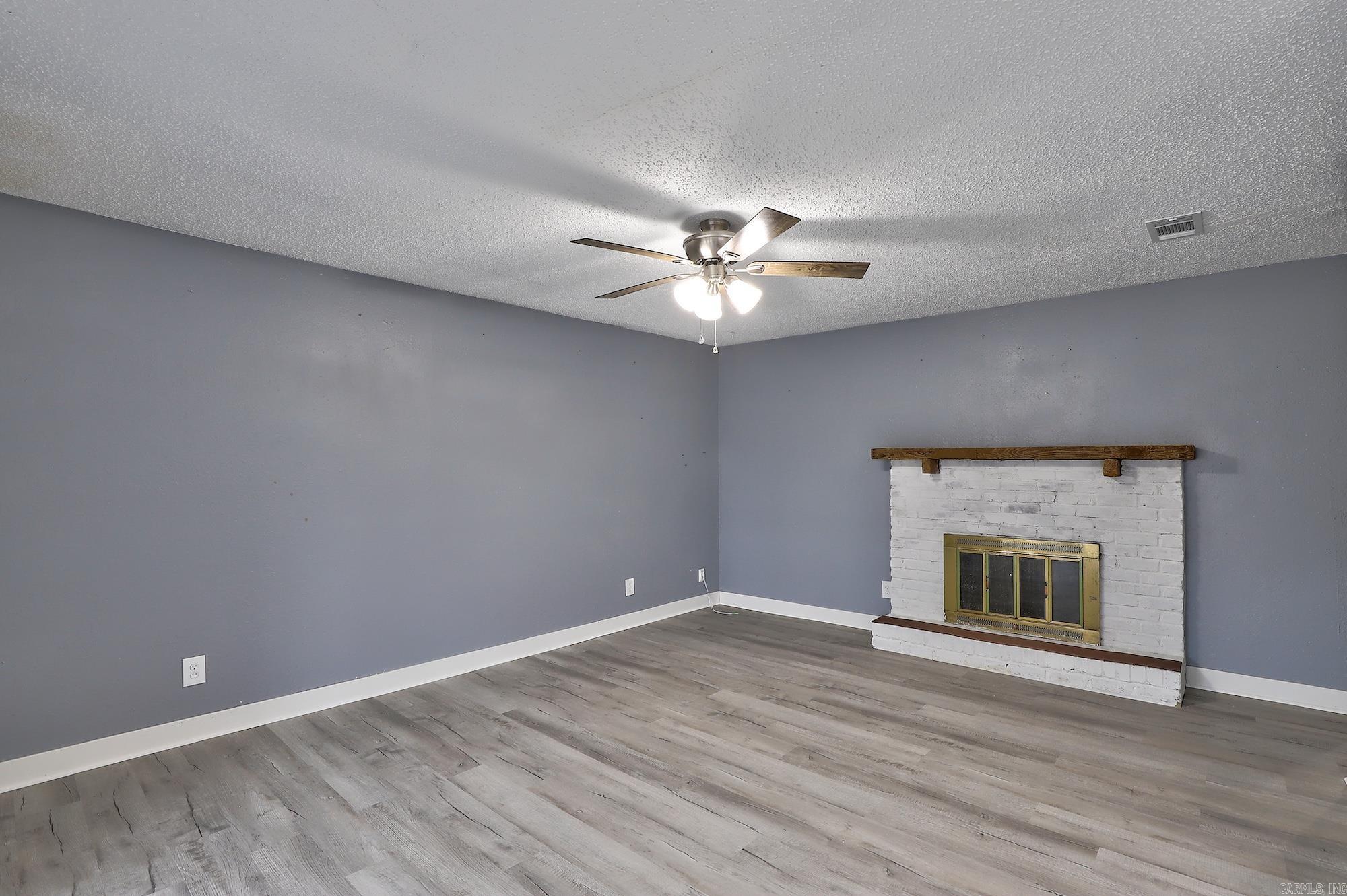 MCADOOS - Residential