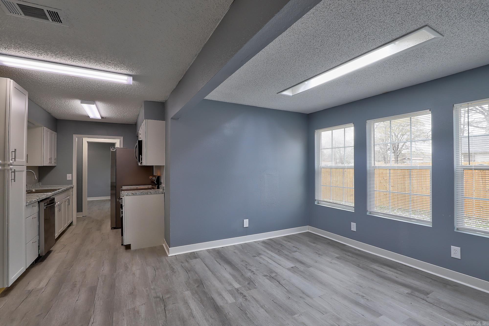 MCADOOS - Residential