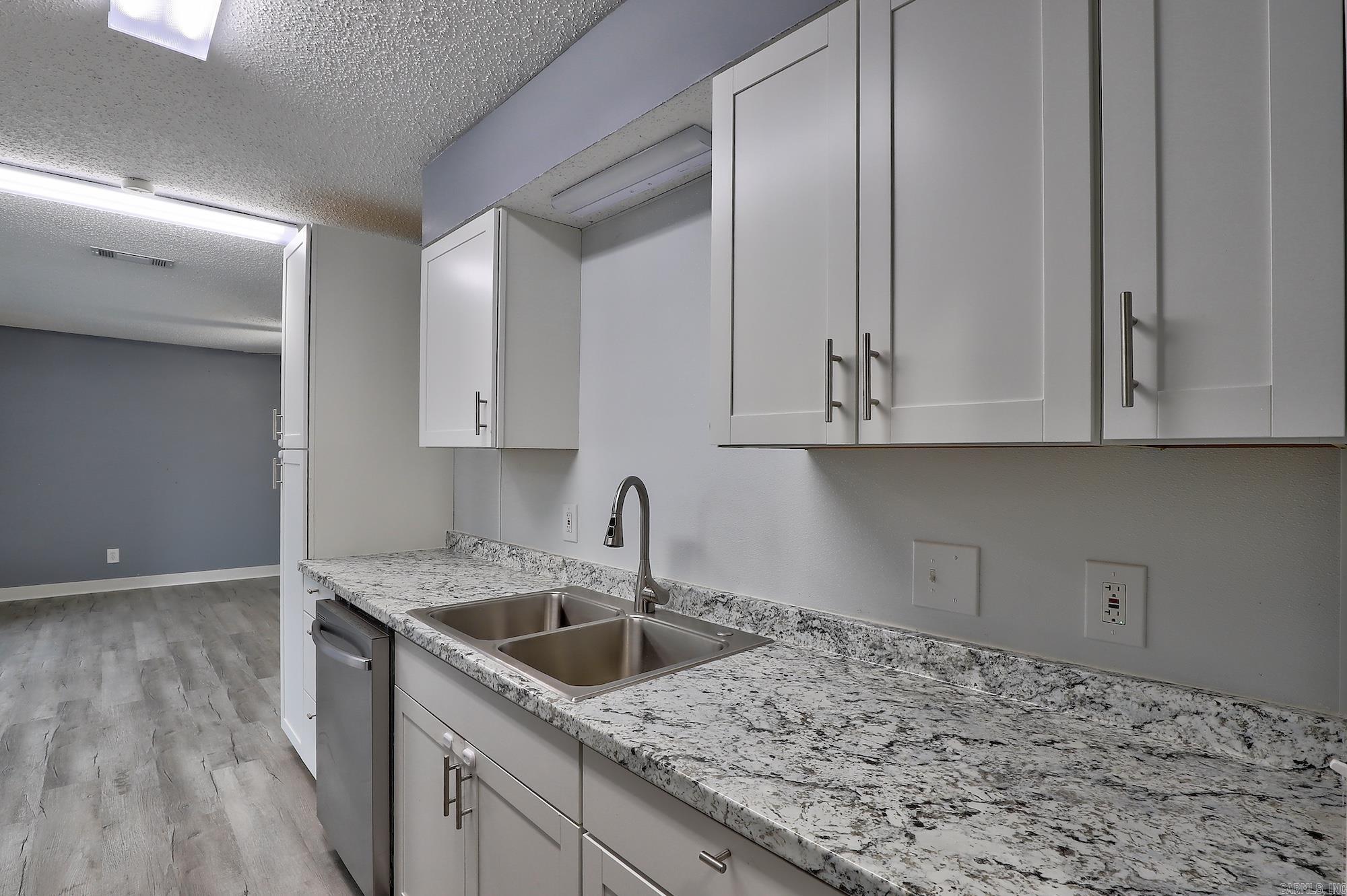 MCADOOS - Residential