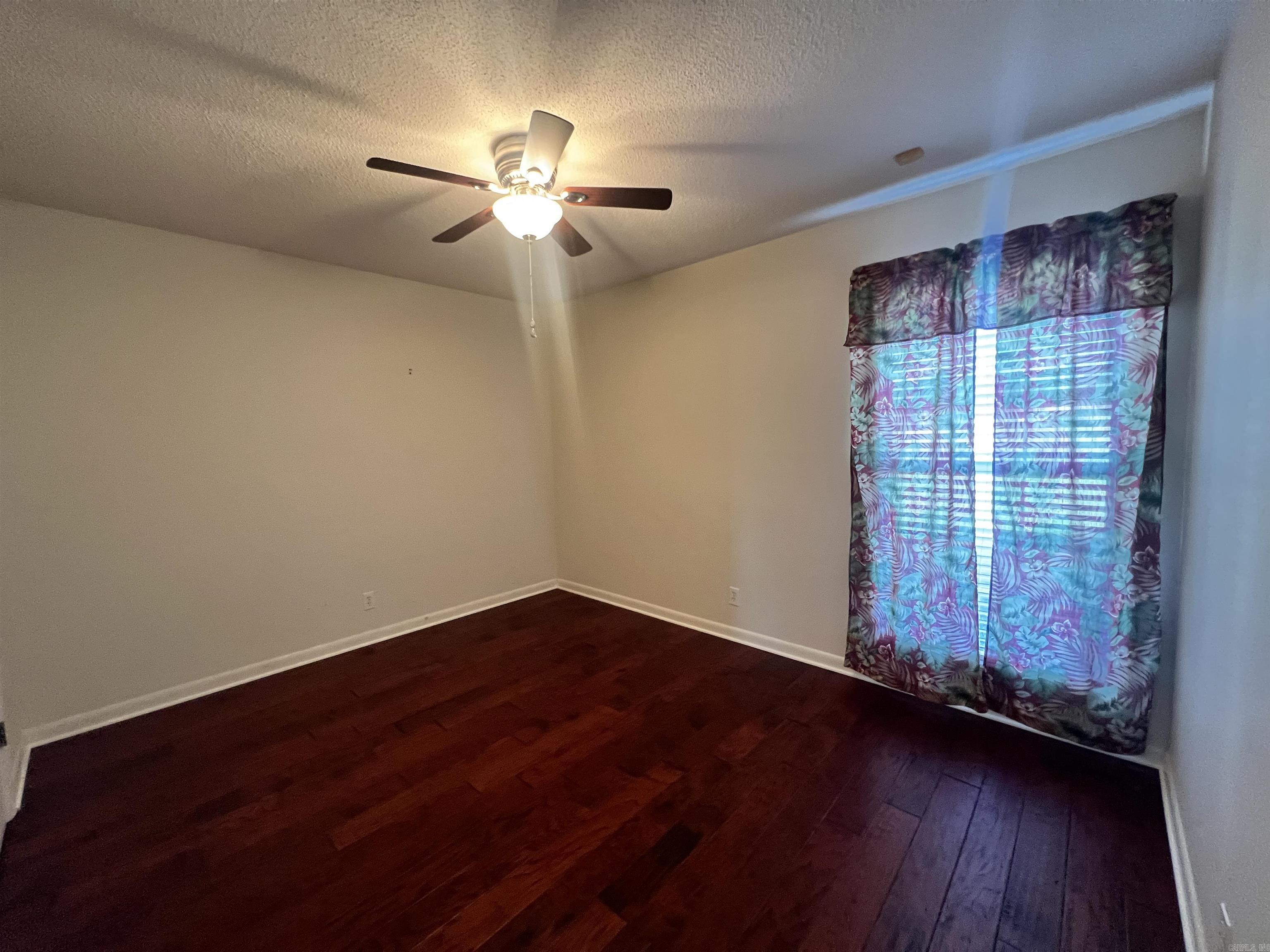 COUNTRY SQUIRE ADD - Residential