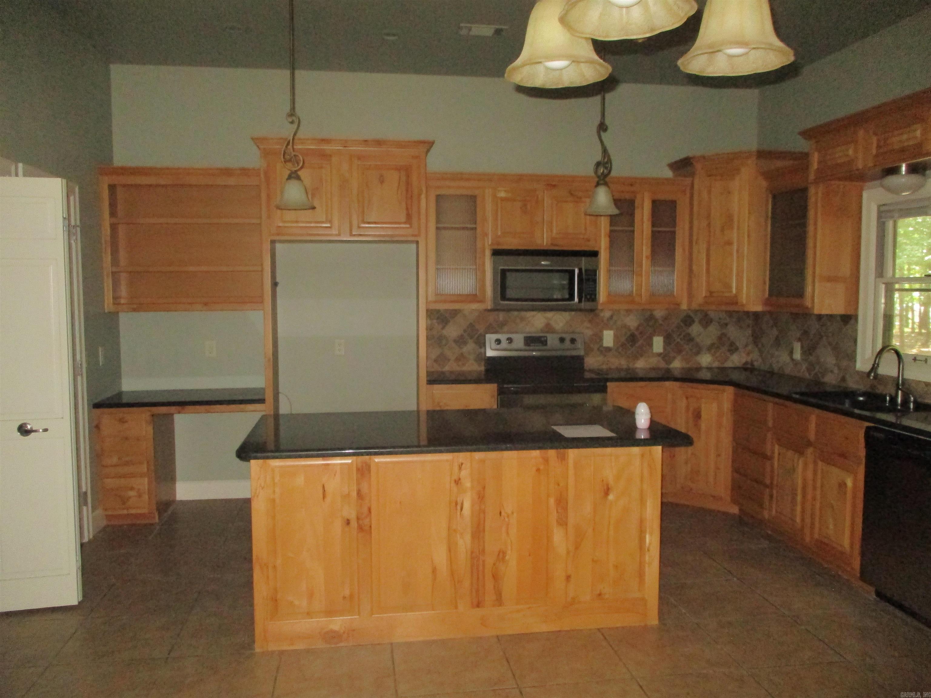 EAGLE RIDGE - Residential