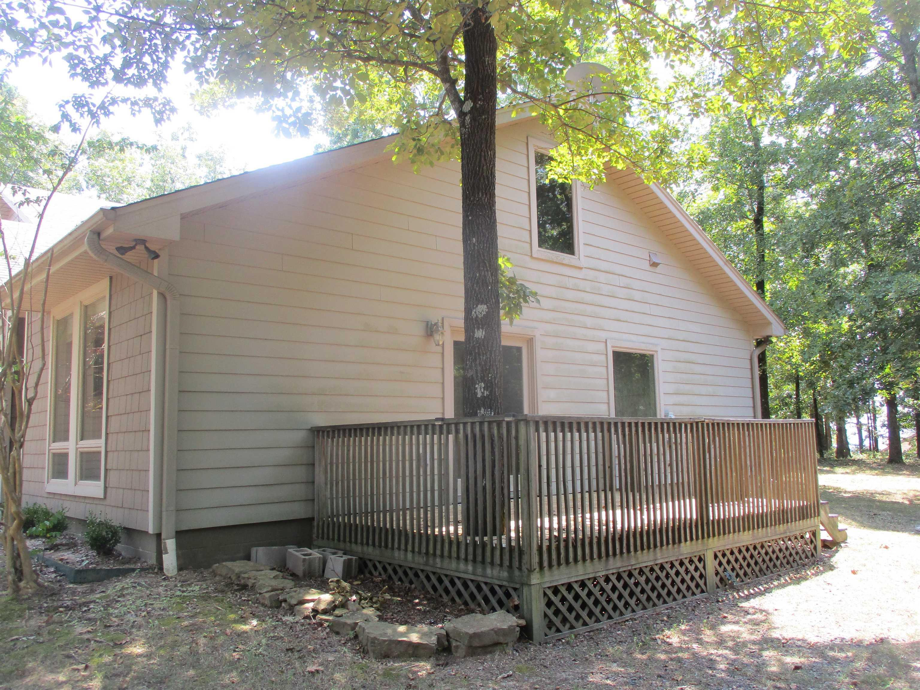 EAGLE RIDGE - Residential