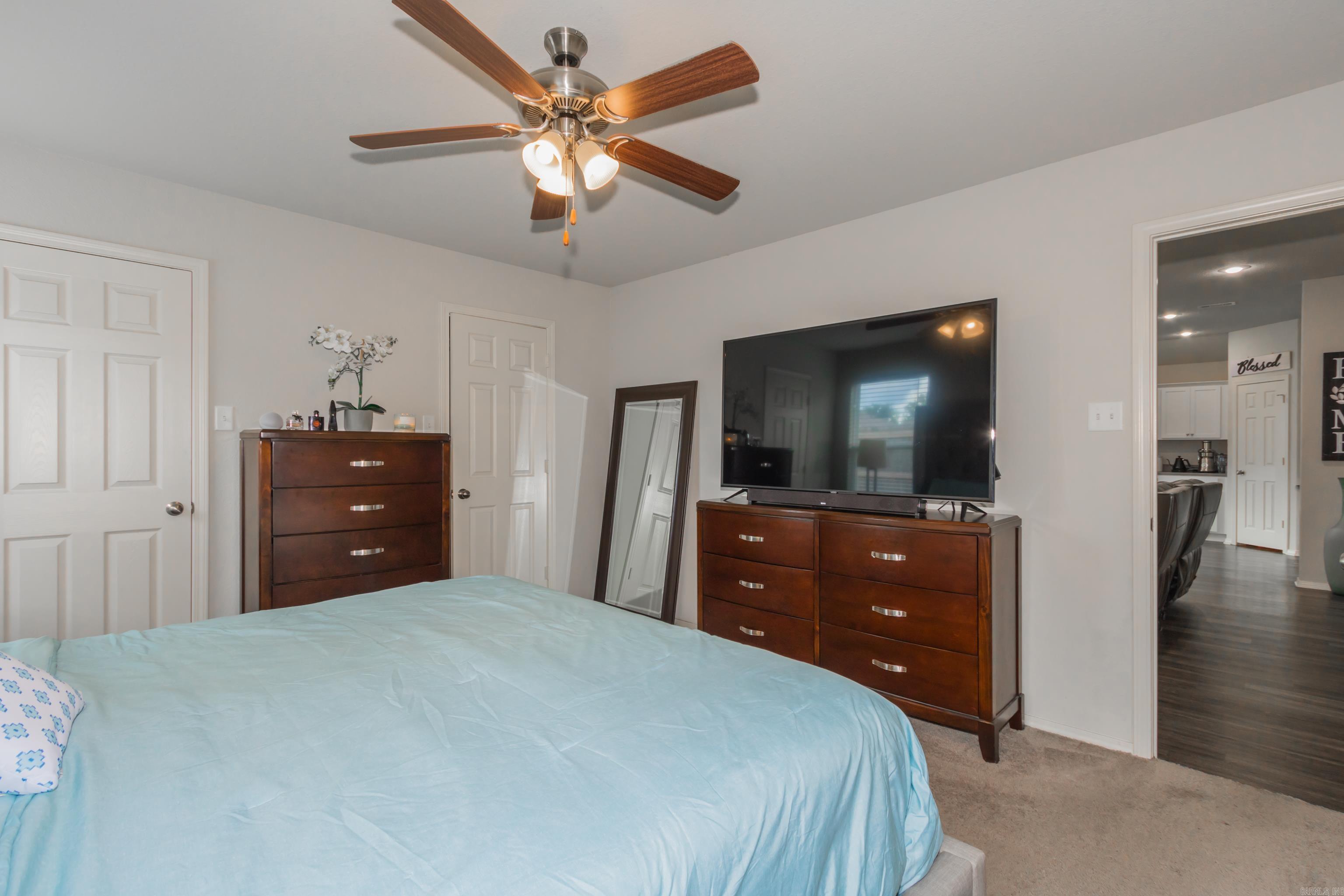 MEADOWS EDGE - Residential