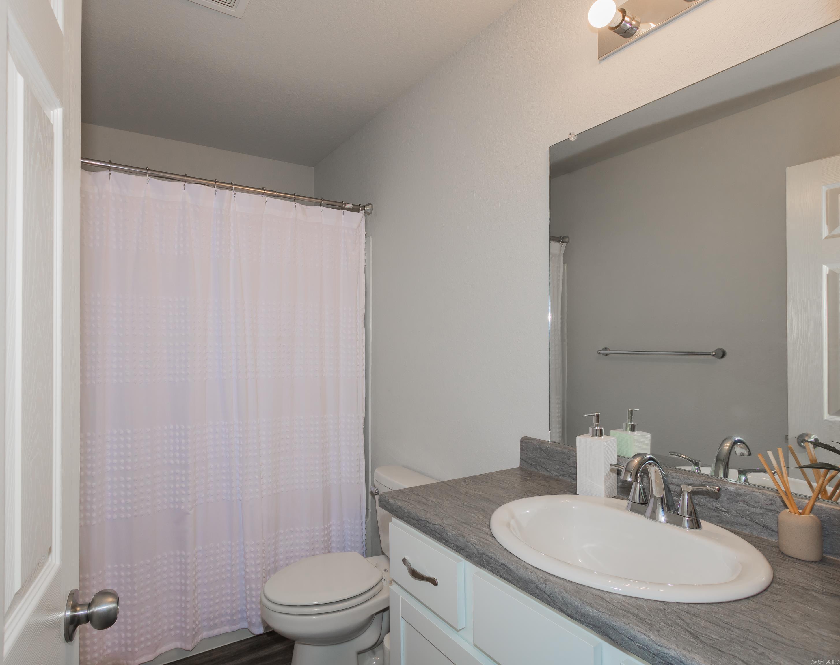 MEADOWS EDGE - Residential