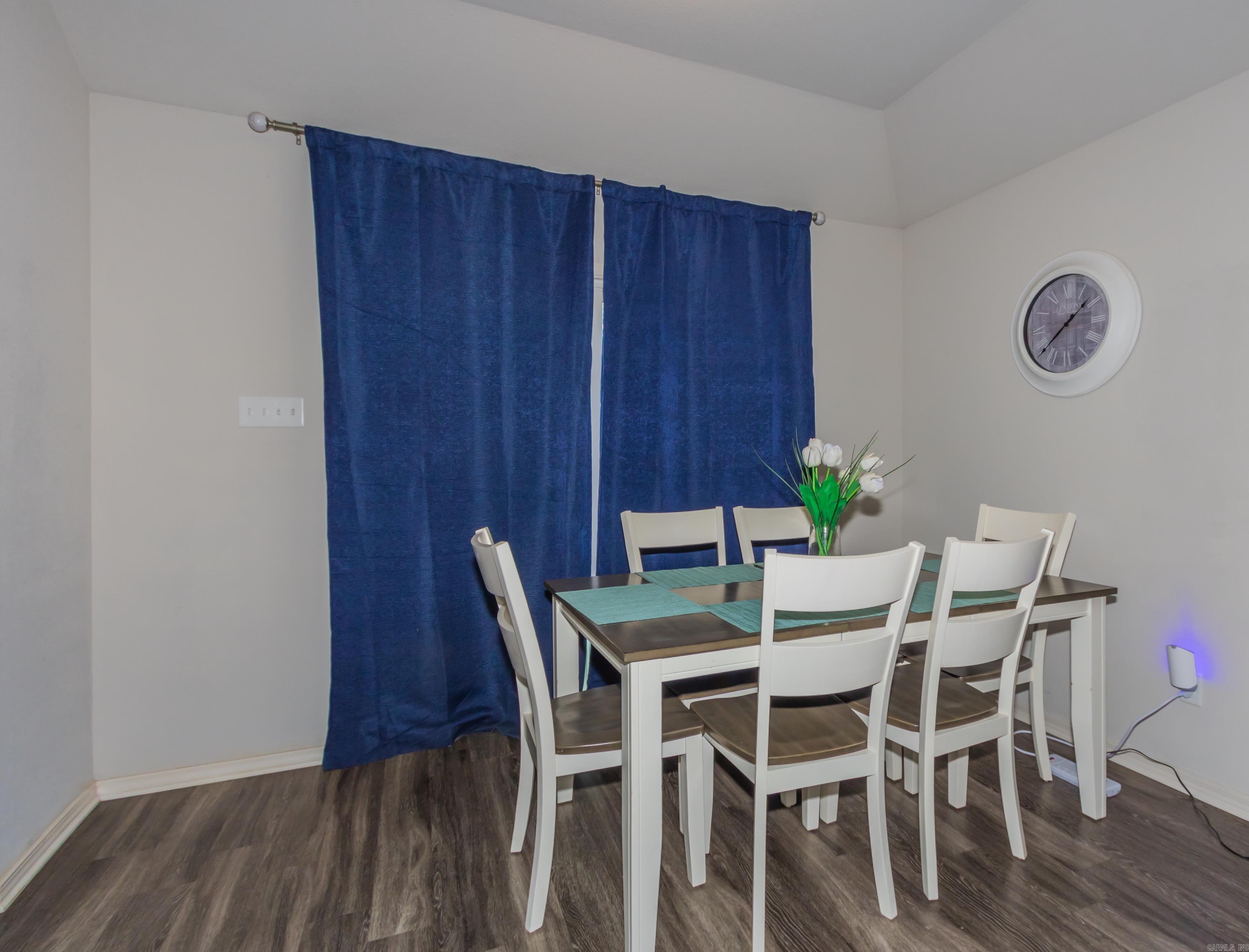 MEADOWS EDGE - Residential