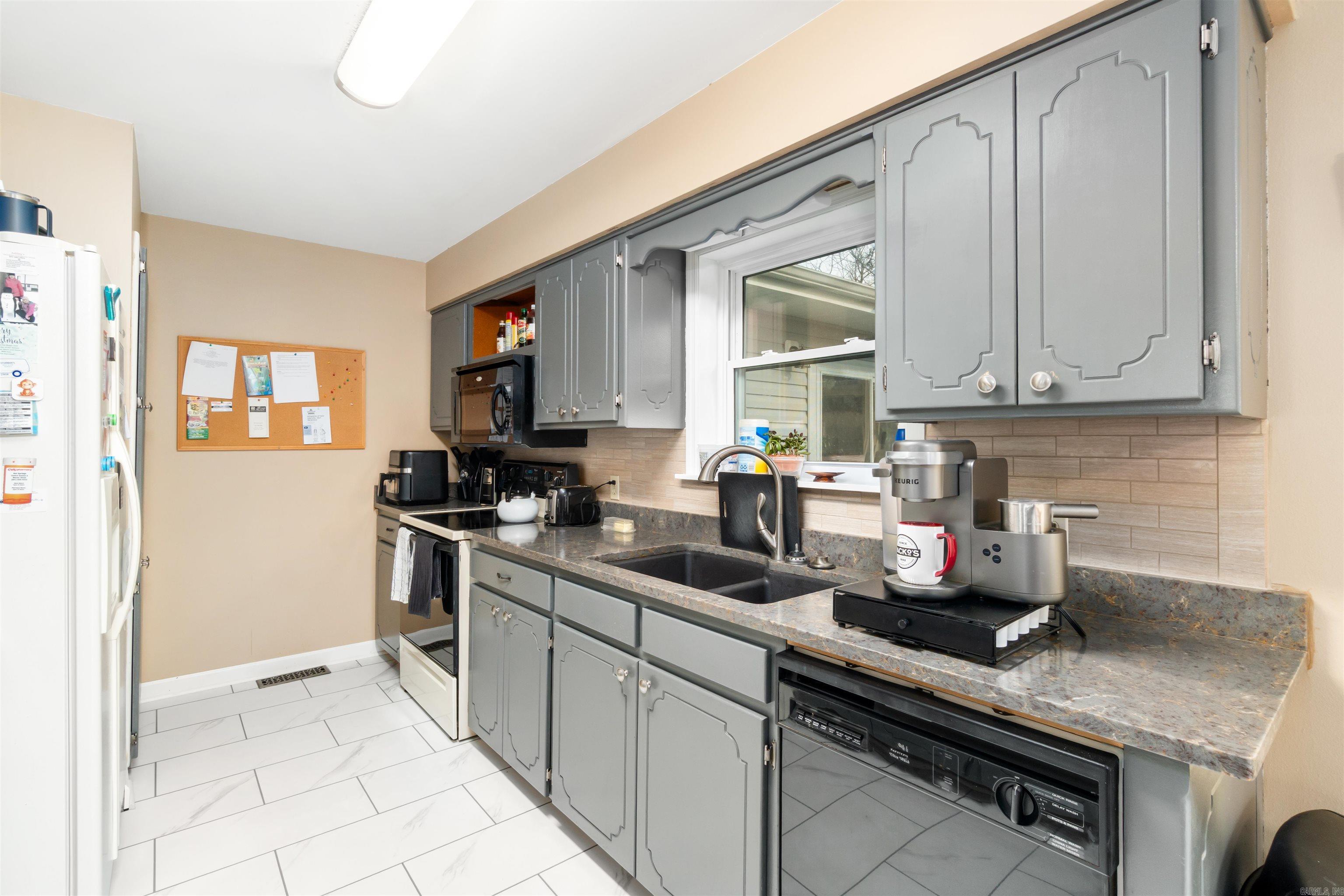 SANTA CRUZ - Residential