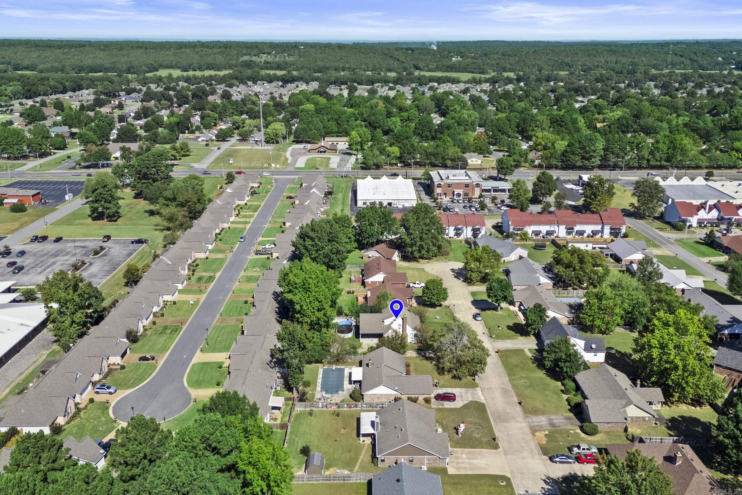 CHARLESTOWNE - Residential