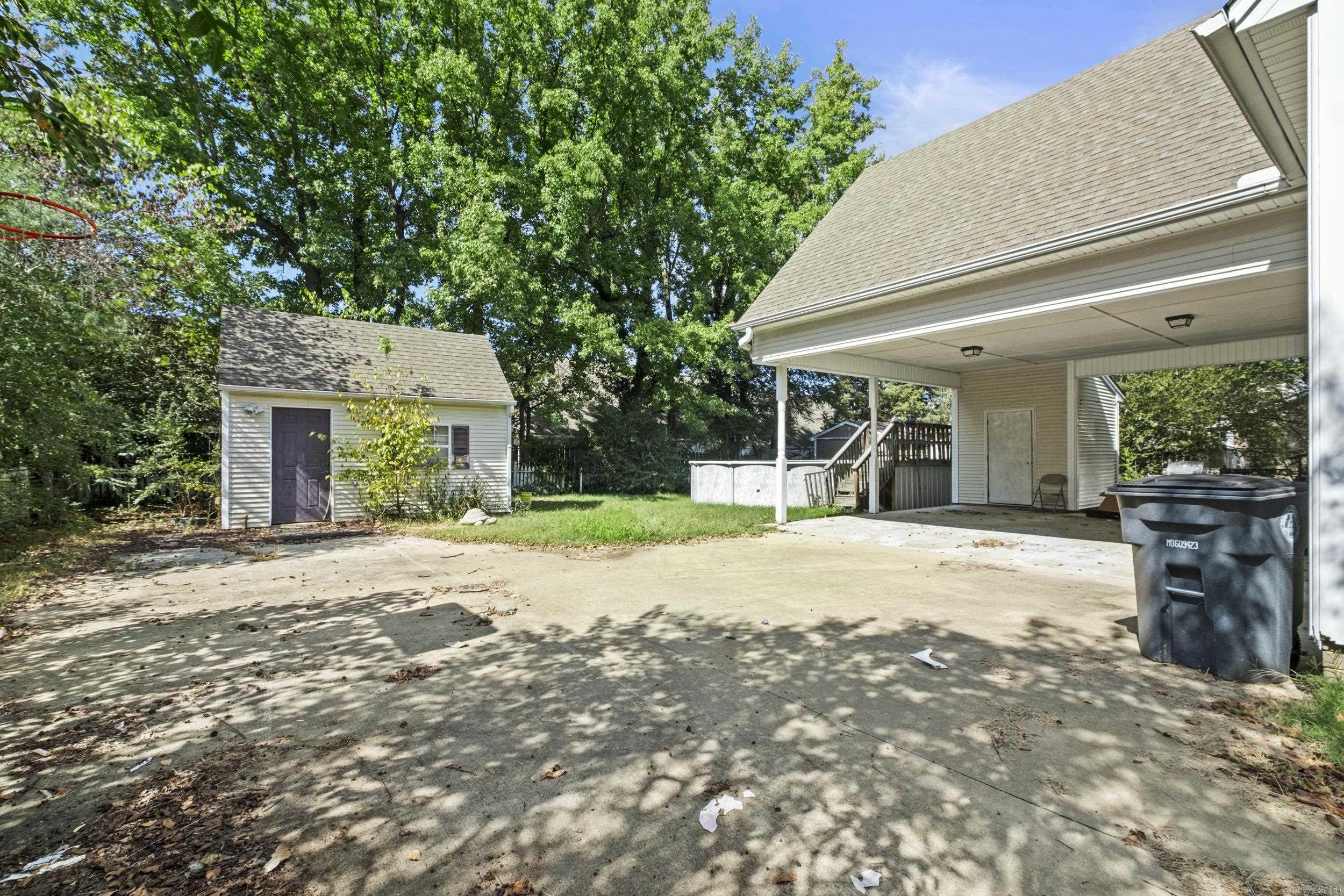 CHARLESTOWNE - Residential