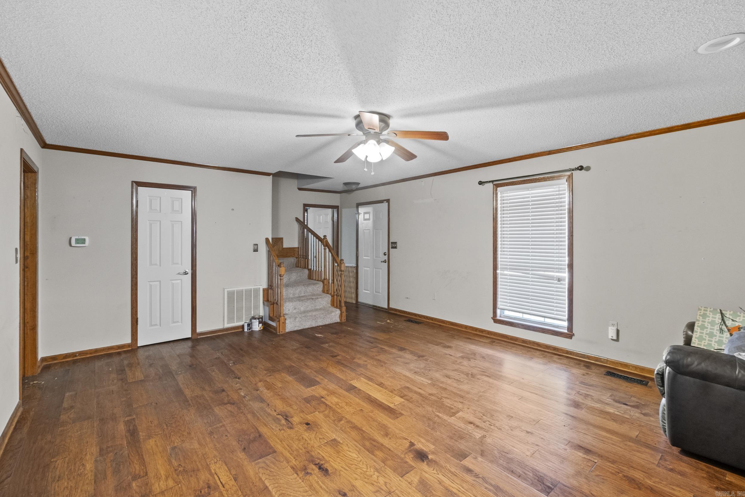 CHARLESTOWNE - Residential