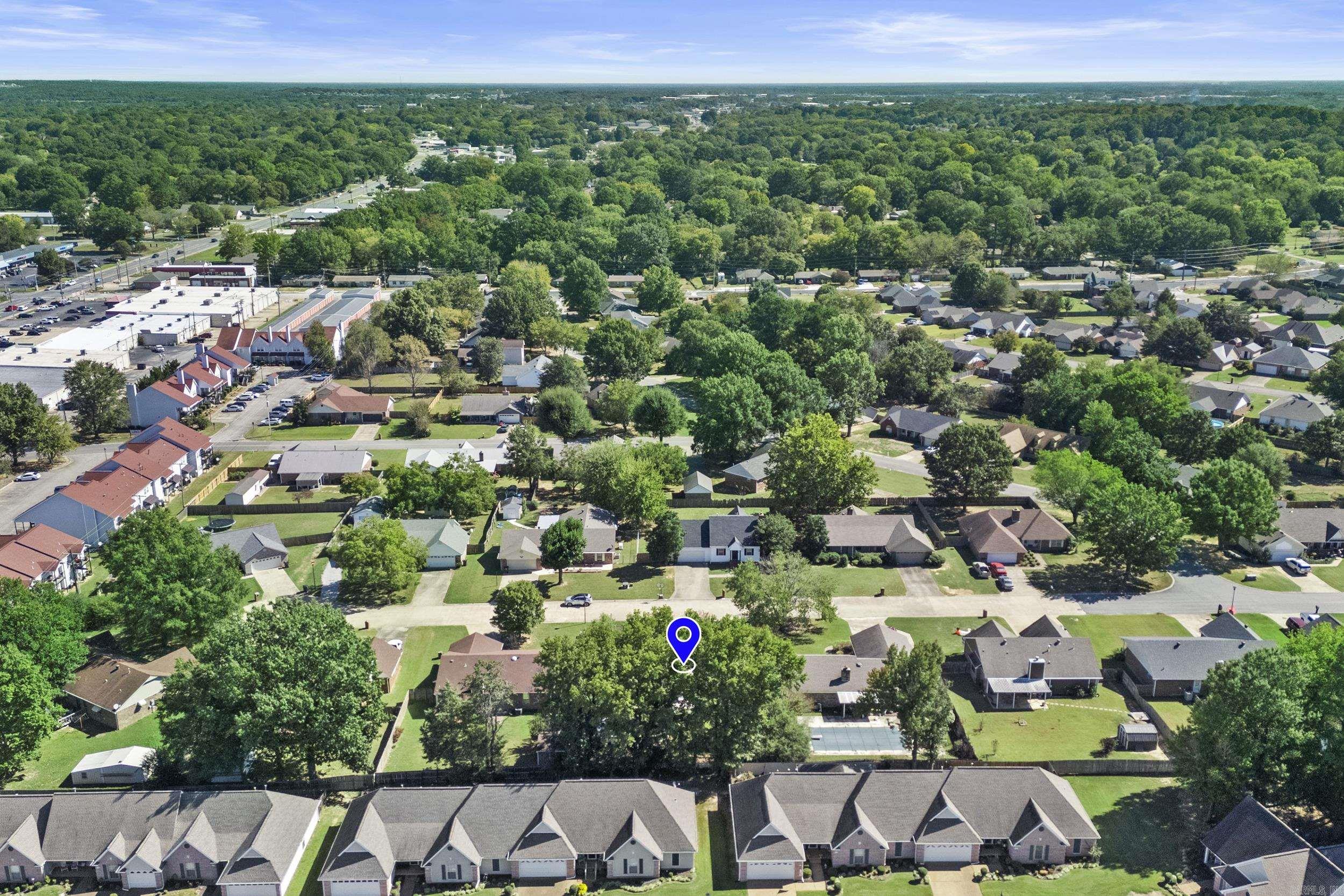 CHARLESTOWNE - Residential