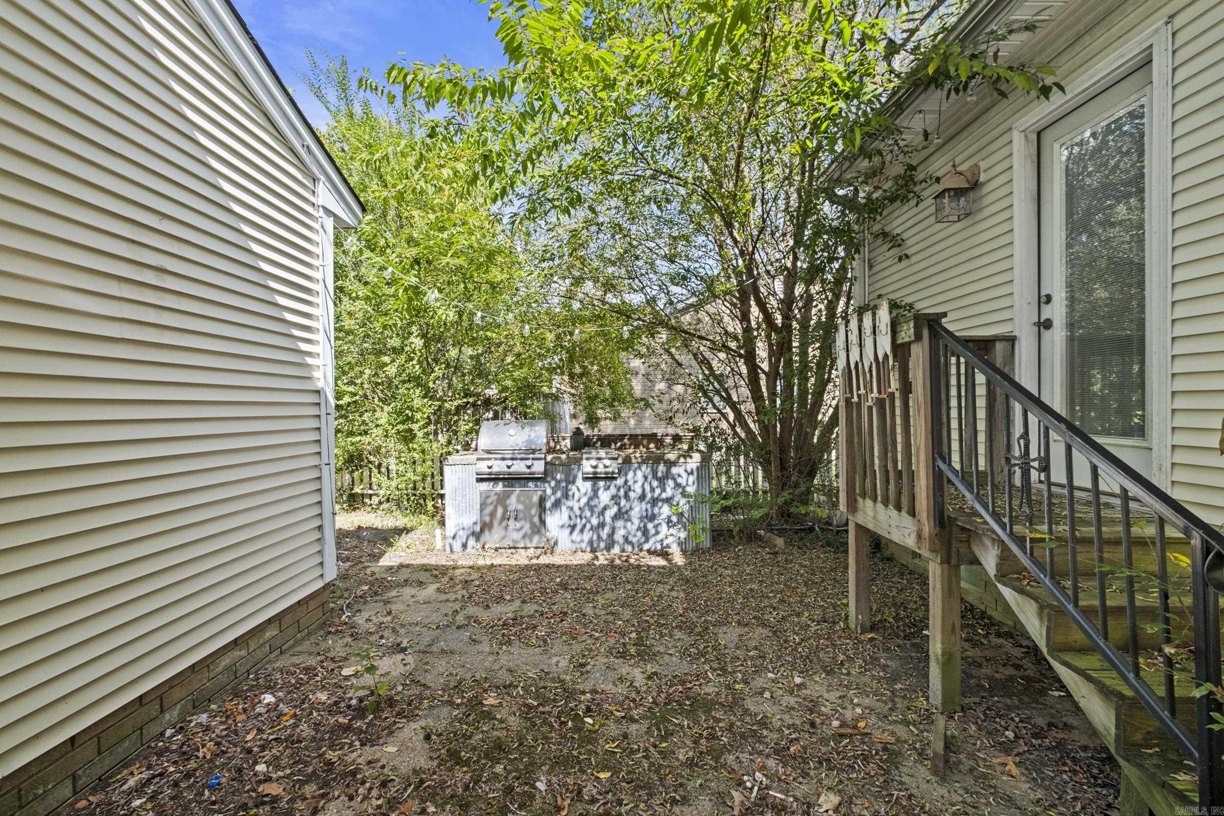 CHARLESTOWNE - Residential