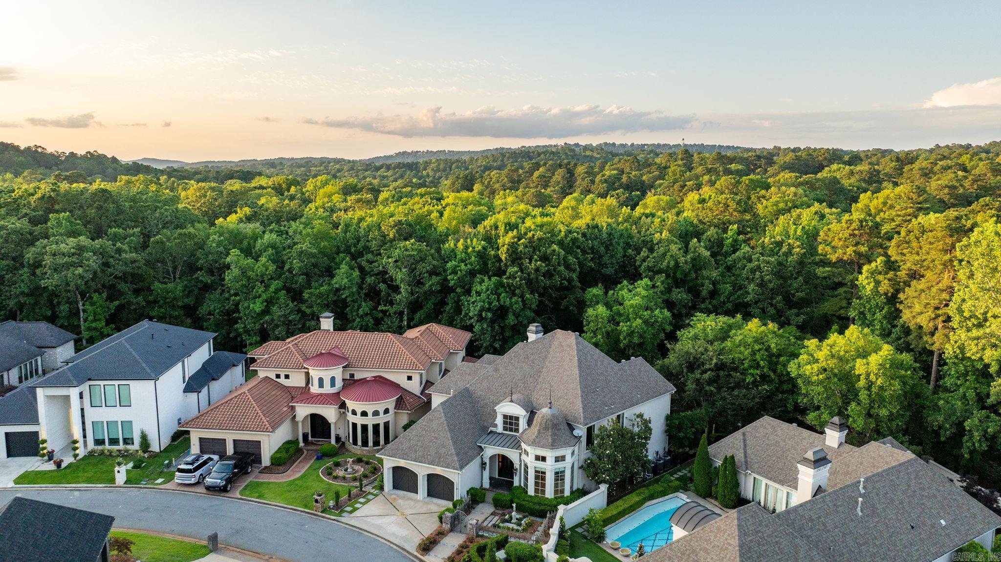 Hickory Grove - Residential