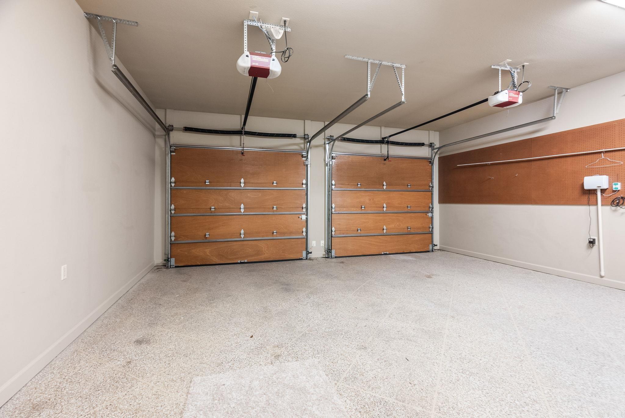 Hickory Grove - Residential