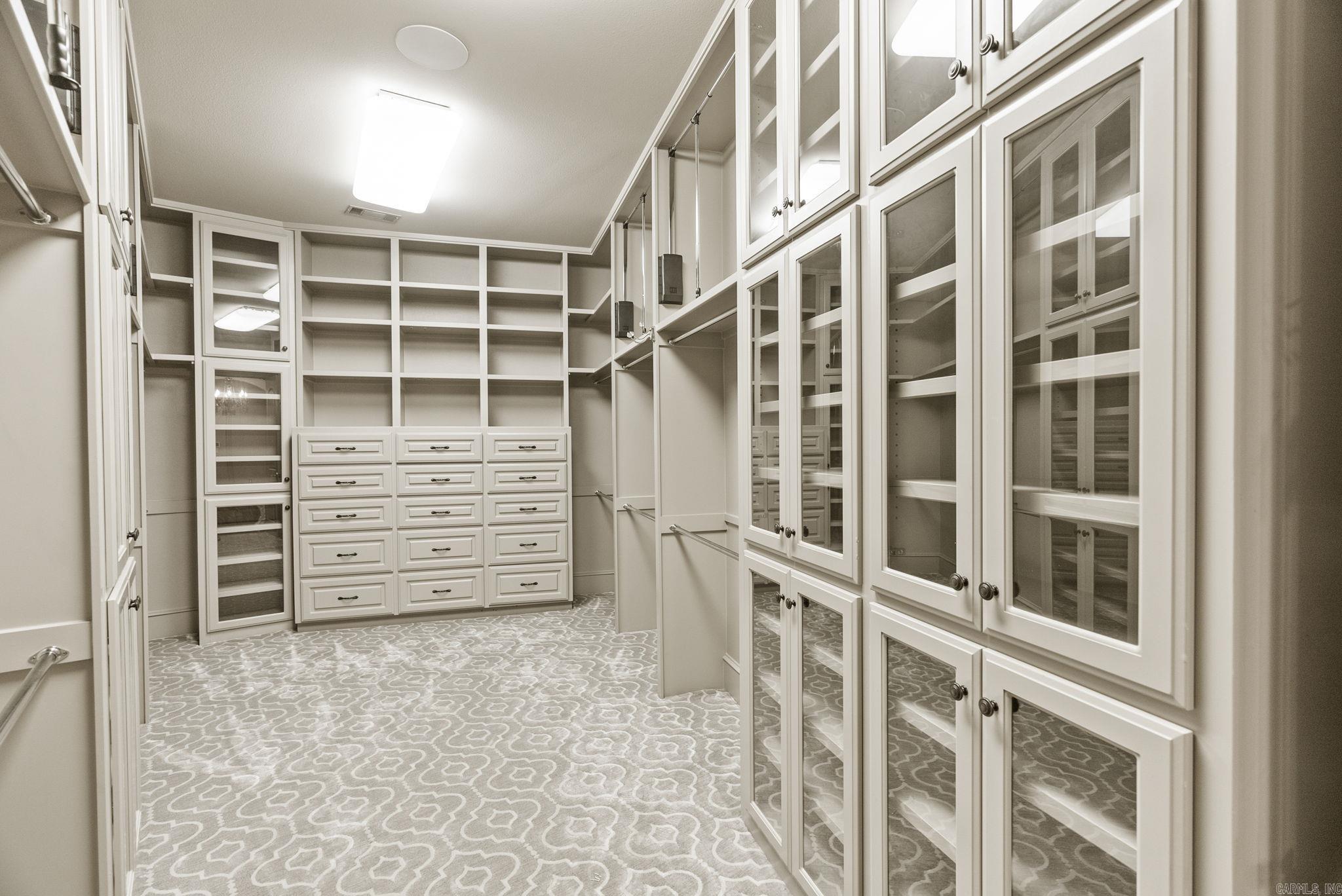 Hickory Grove - Residential