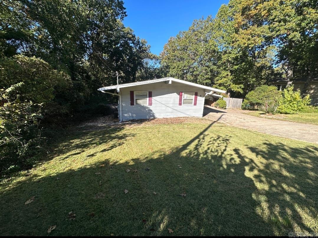 Perfect fixer upper opportunity in a popular area. Great for investors or anyone wanting to add value to a home.