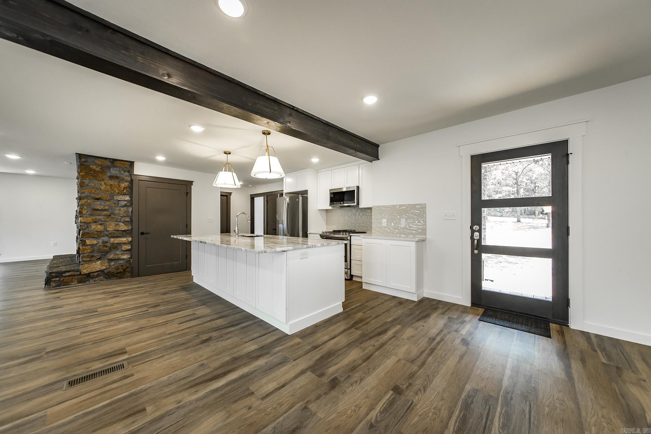 MORGAN MANOR - Residential