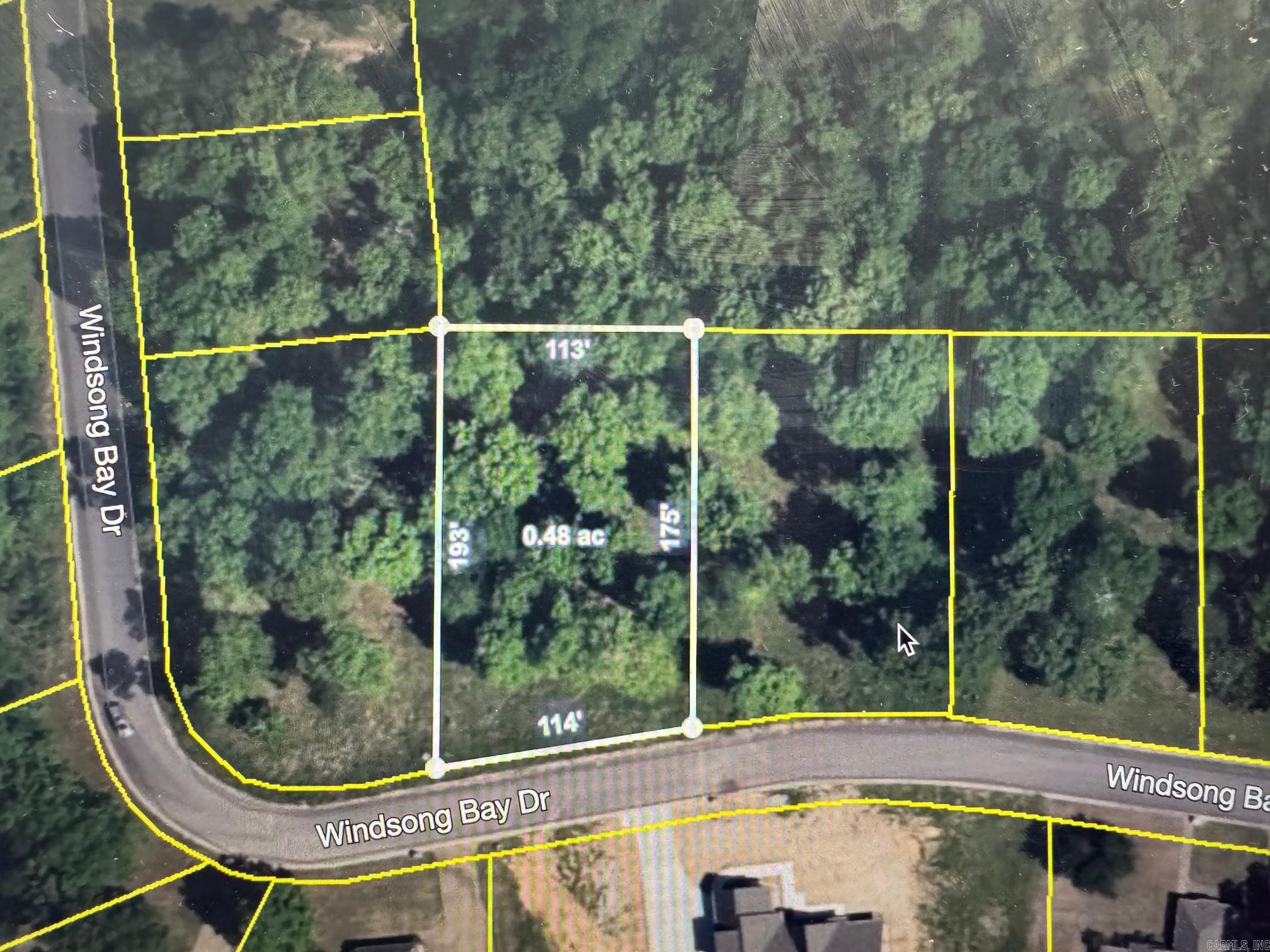 GREAT LOT IN WINDSONG BAY SUBDIVISION! UNDERGROUND UTILITIES IN THE NEIGHBORHOOD. CAN BE PURCHASED WITH ADJOINING LOTS IF STILL AVAILABLE!