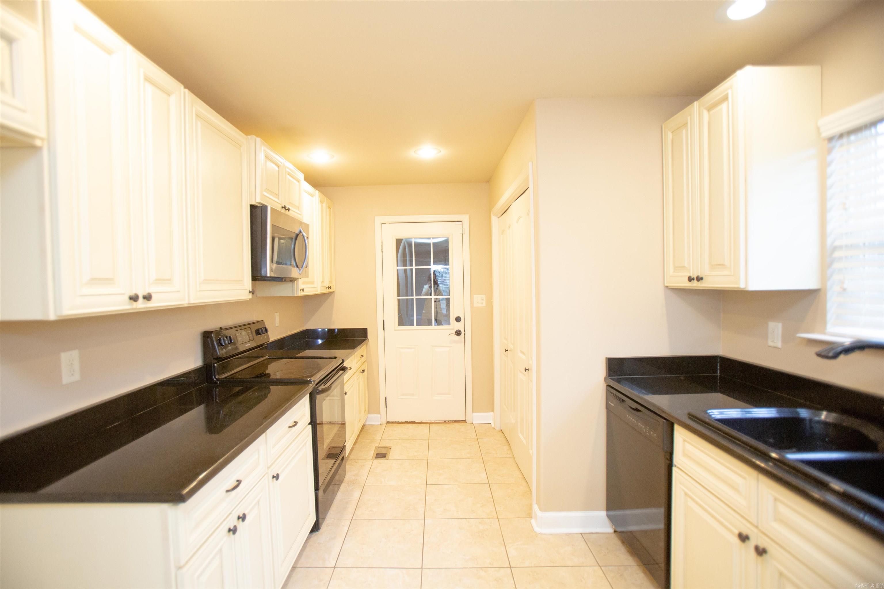 Miracle Heights - Residential Lease