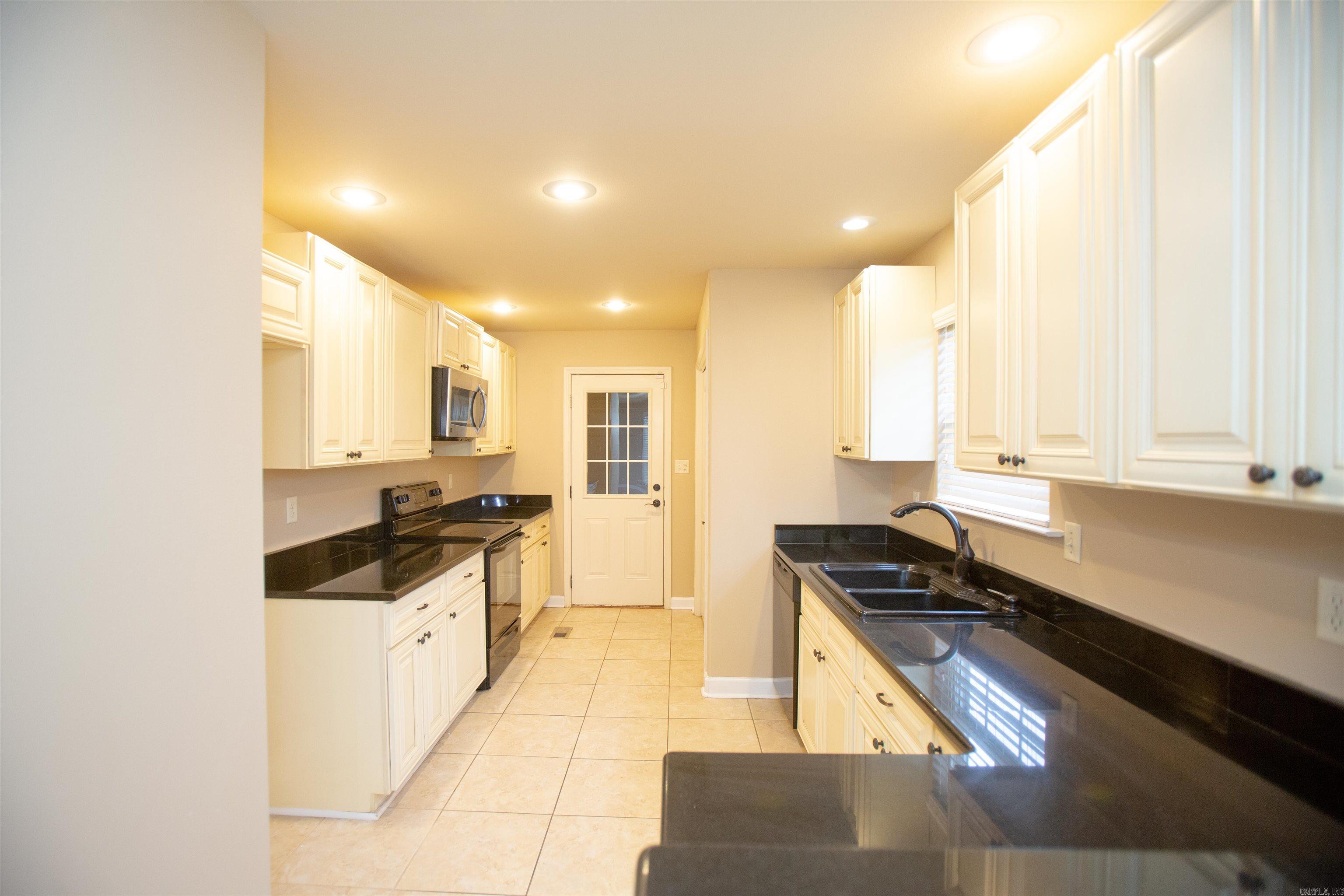 Miracle Heights - Residential Lease