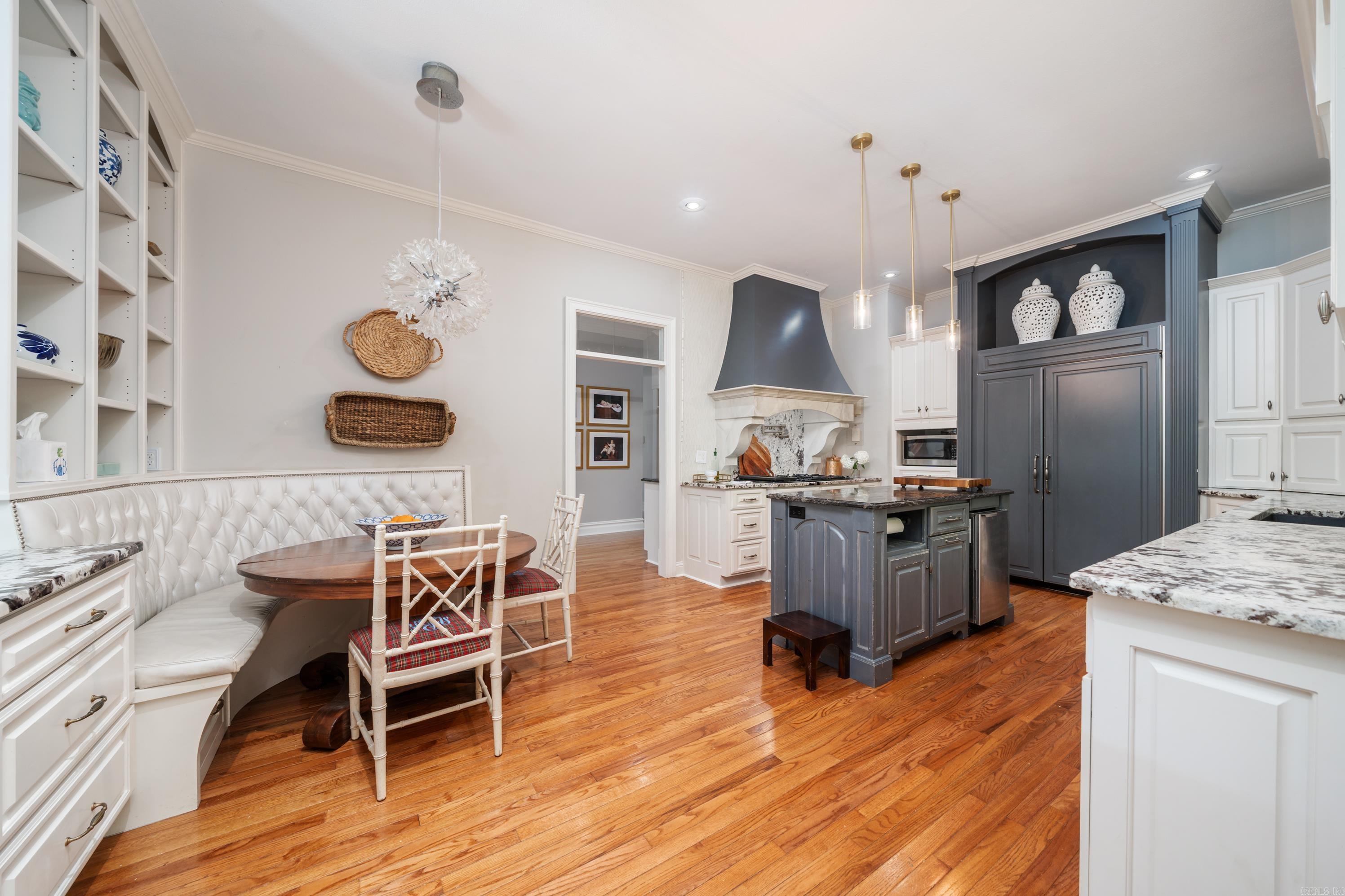 LOTUS VALLEY - Residential