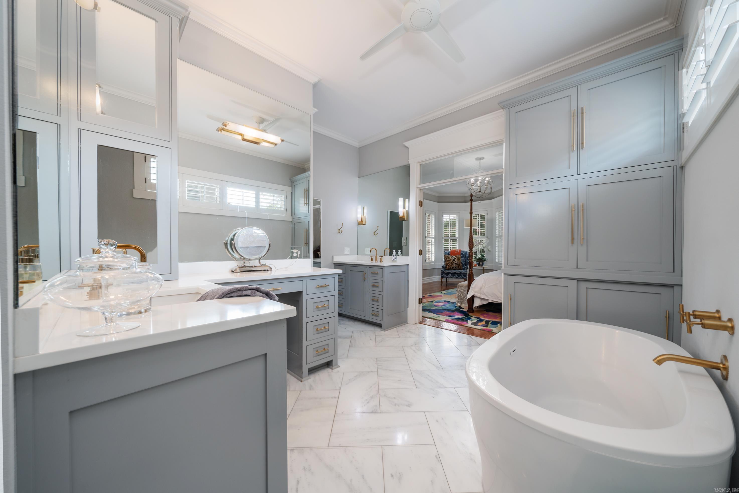 LOTUS VALLEY - Residential