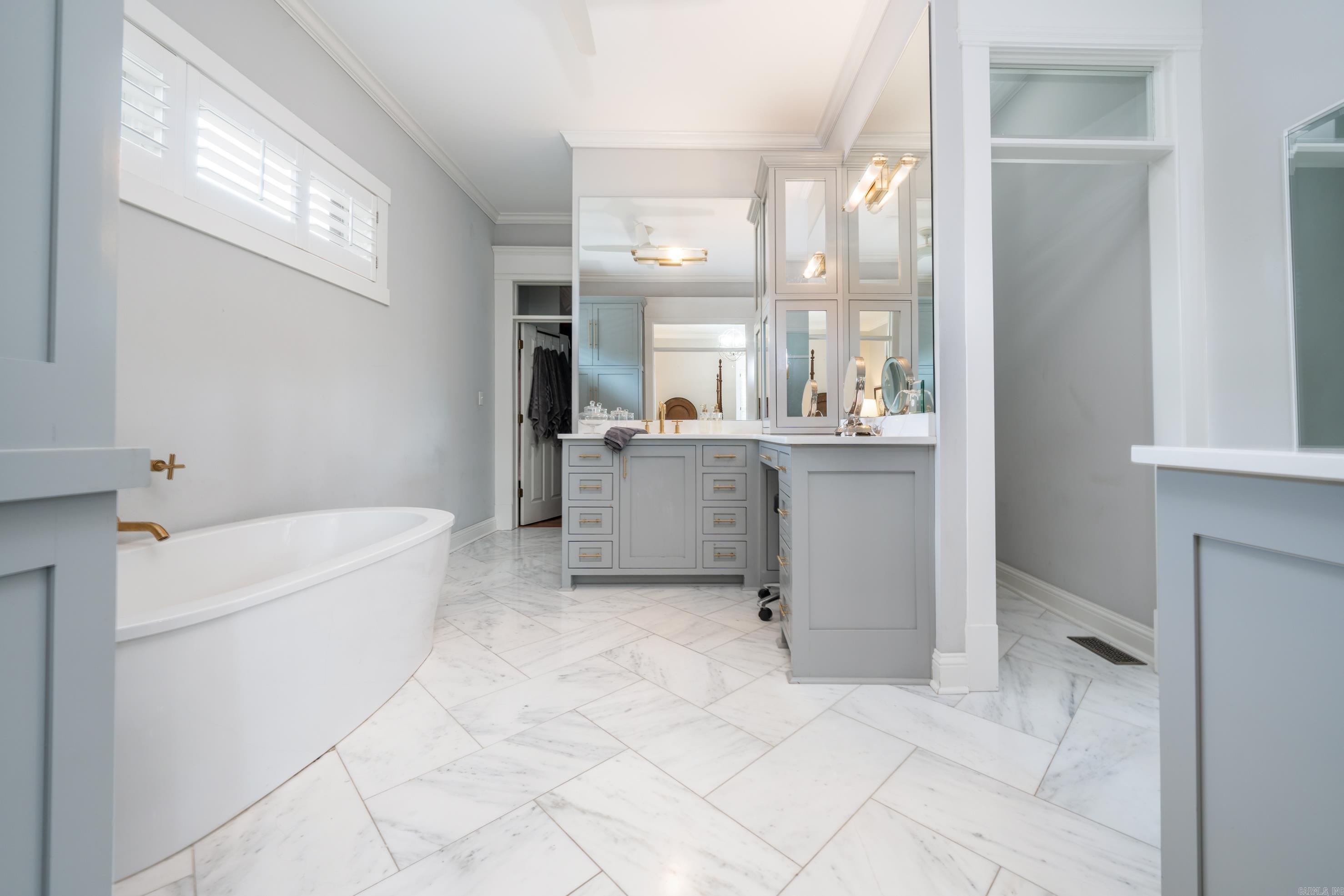 LOTUS VALLEY - Residential