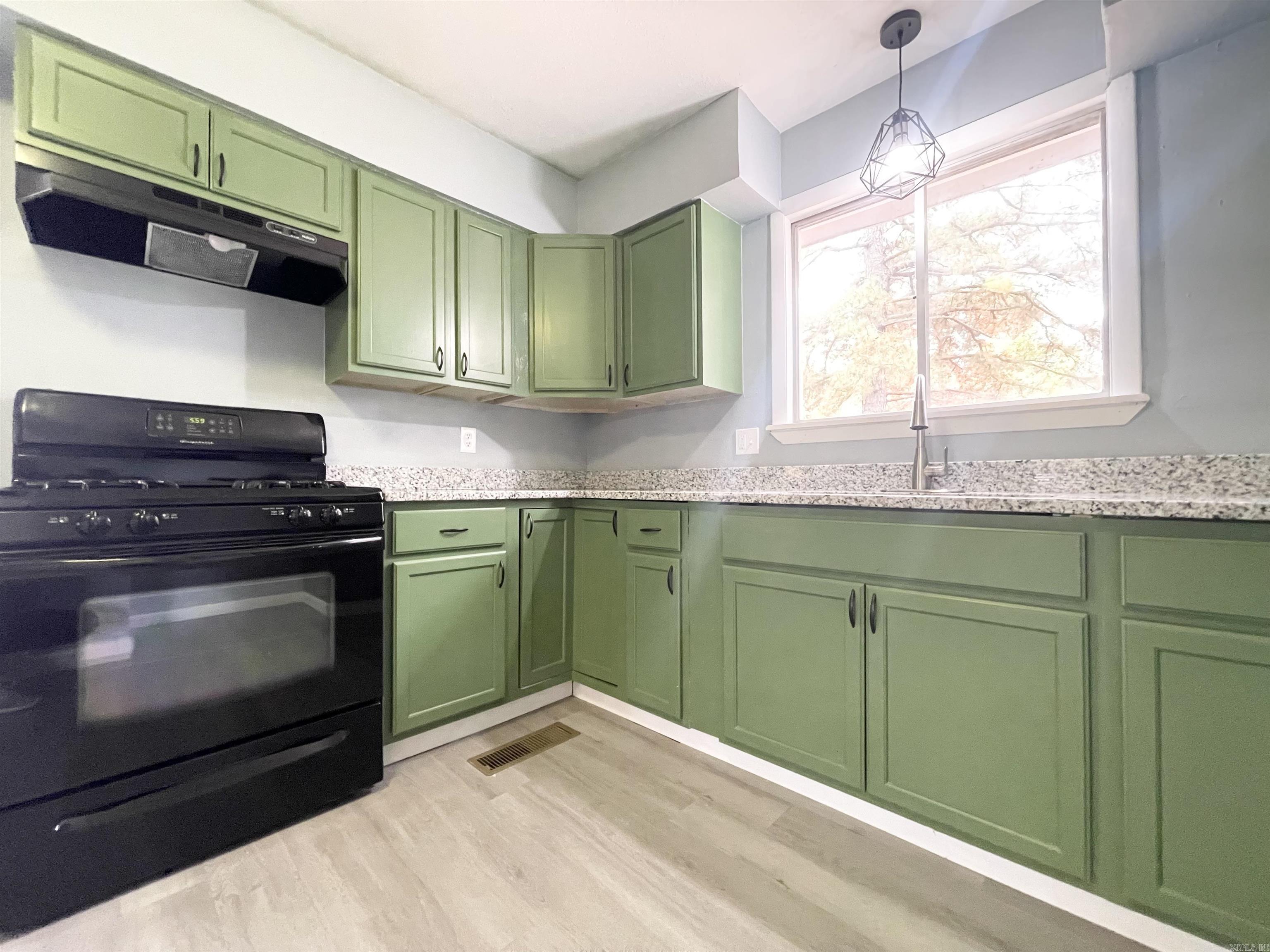 HICKS INTERURBAN - Residential